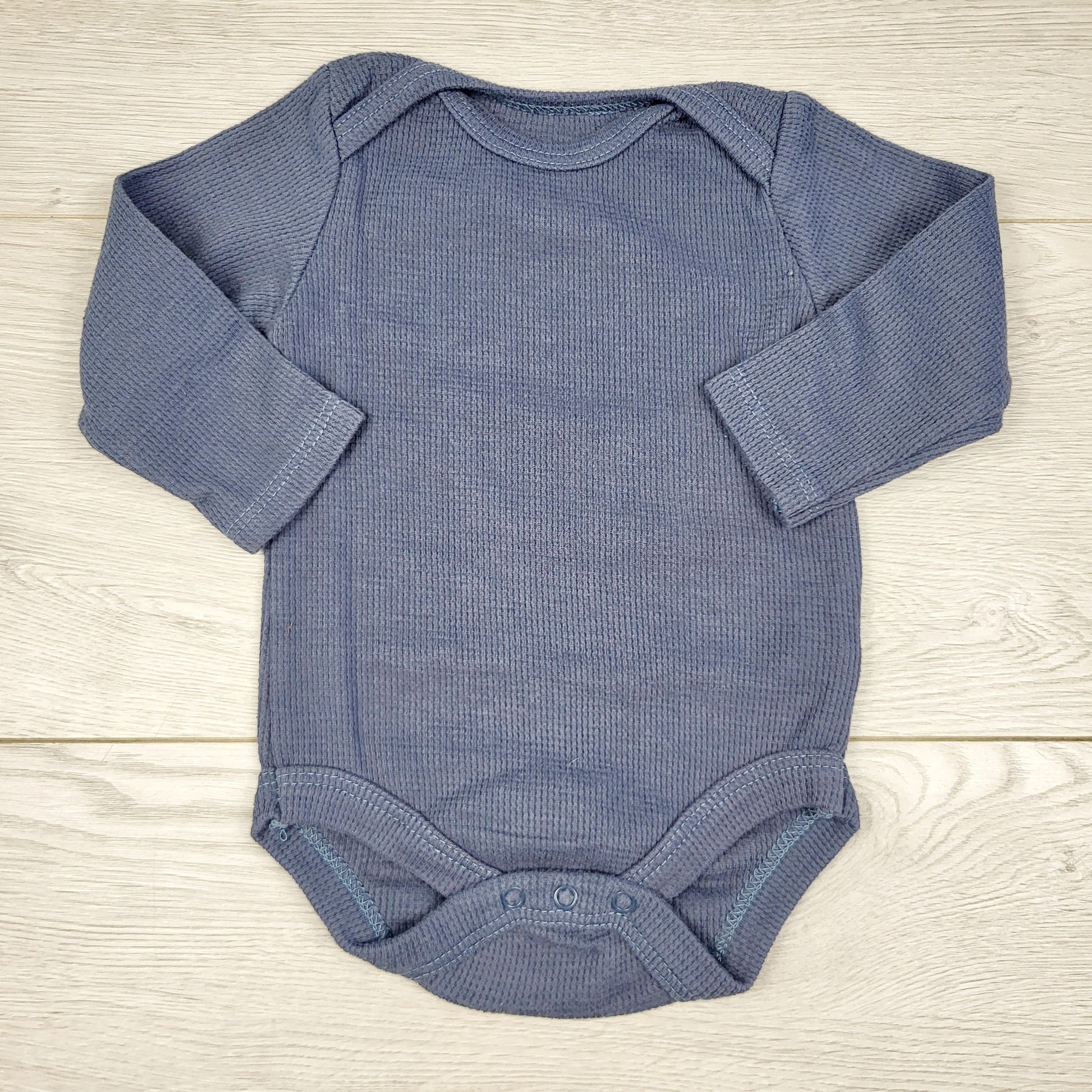 TBOW2 - Body en maille gaufrée bleu-gris pois chiches. Taille 6-9 mois