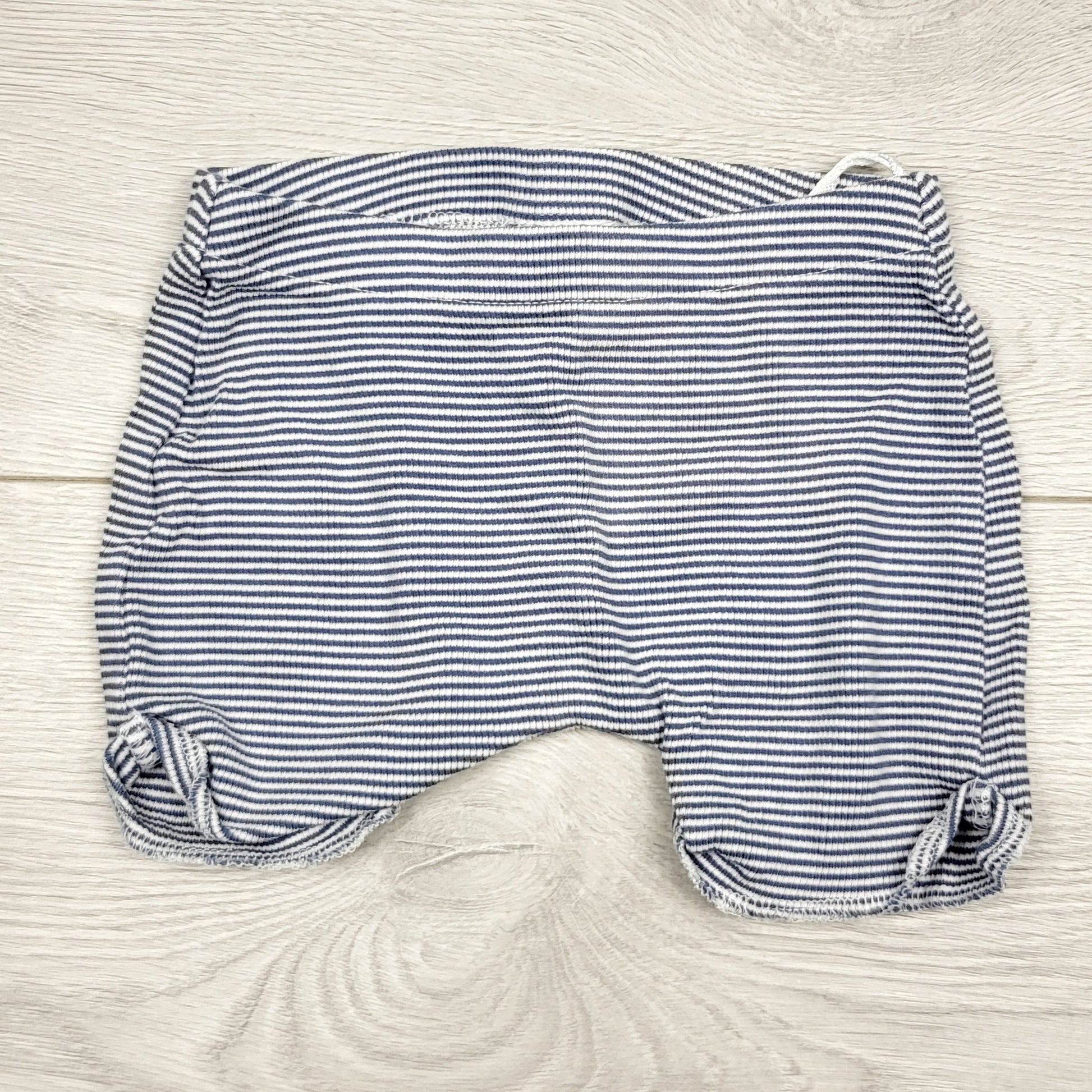 ECRS1 - Short cycliste côtelé en coton bio rayé bleu H&M. Taille 6-9 mois.