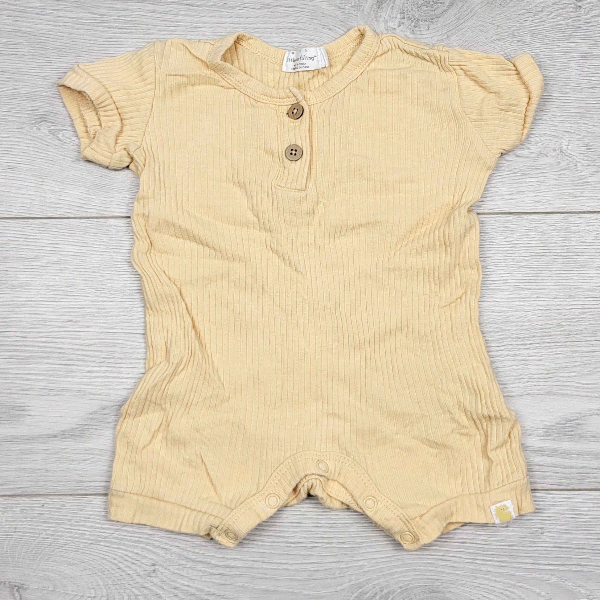 ECRS11 - Rise Little Earthling yellow ribbed romper. Size 3-6 months 🍁