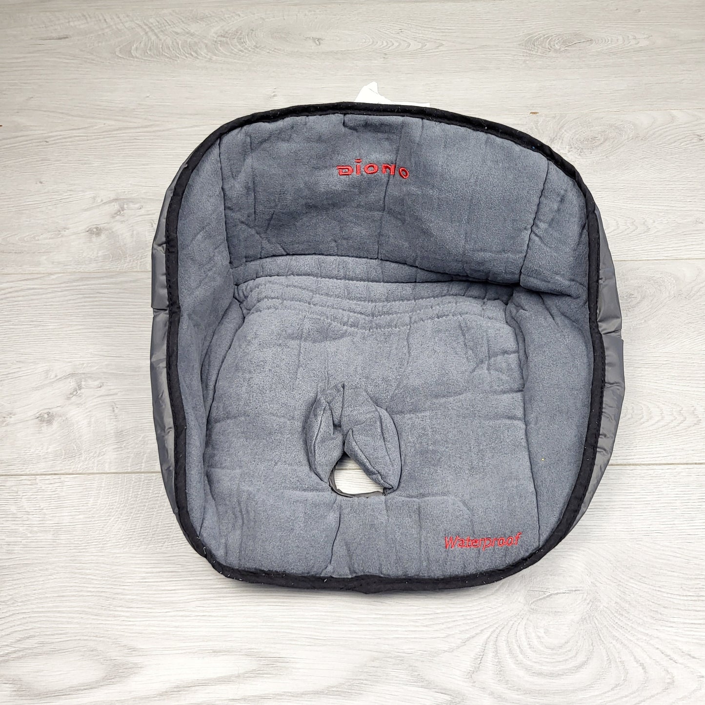 JFAR3 - Diono waterproof car seat protector