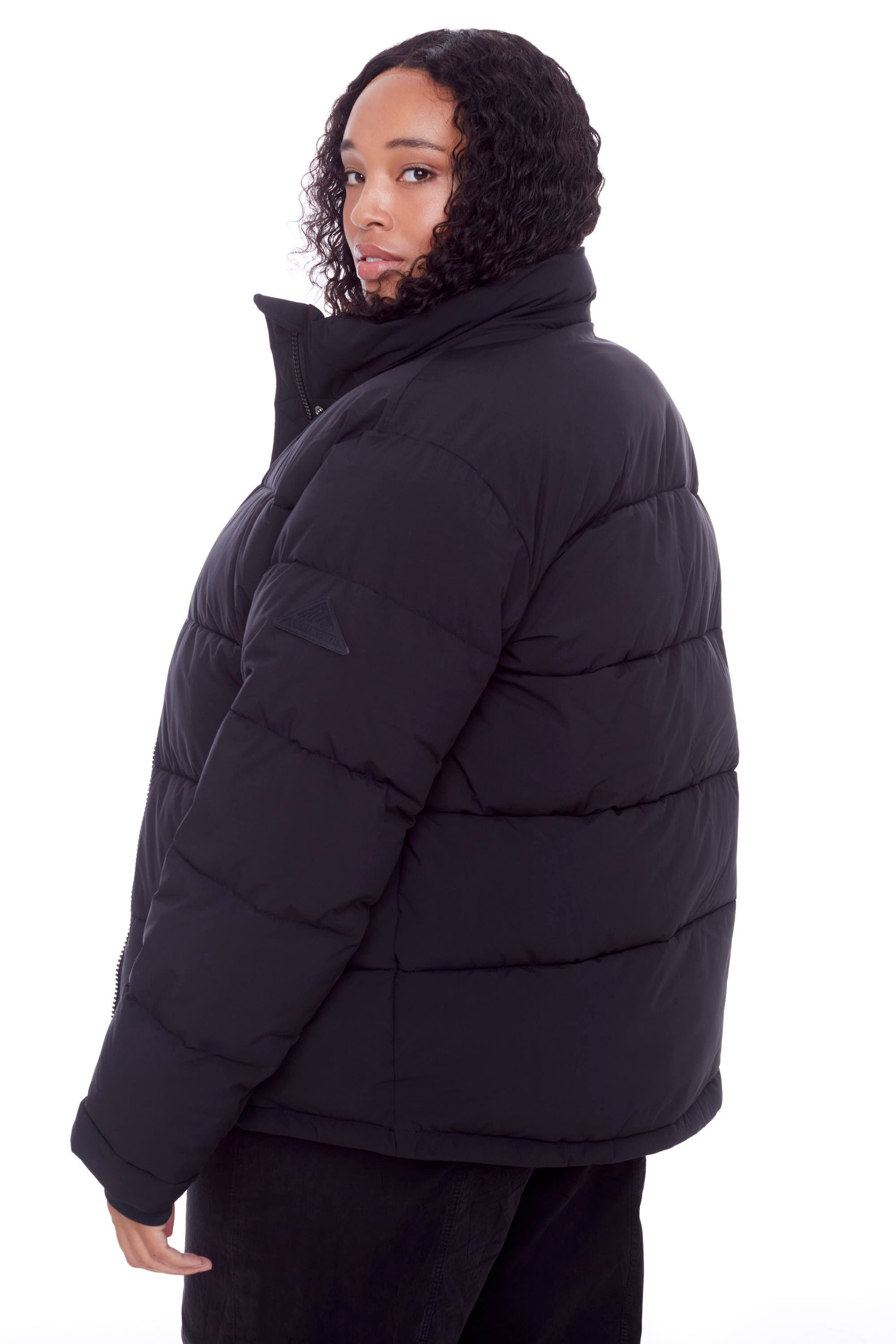 FORILLON PLUS | DOUDOUNE COURTE MATELASSÉE EN DUVET VÉGAN (RECYCLÉE) POUR FEMME, NOIR (TAILLE GRANDE)