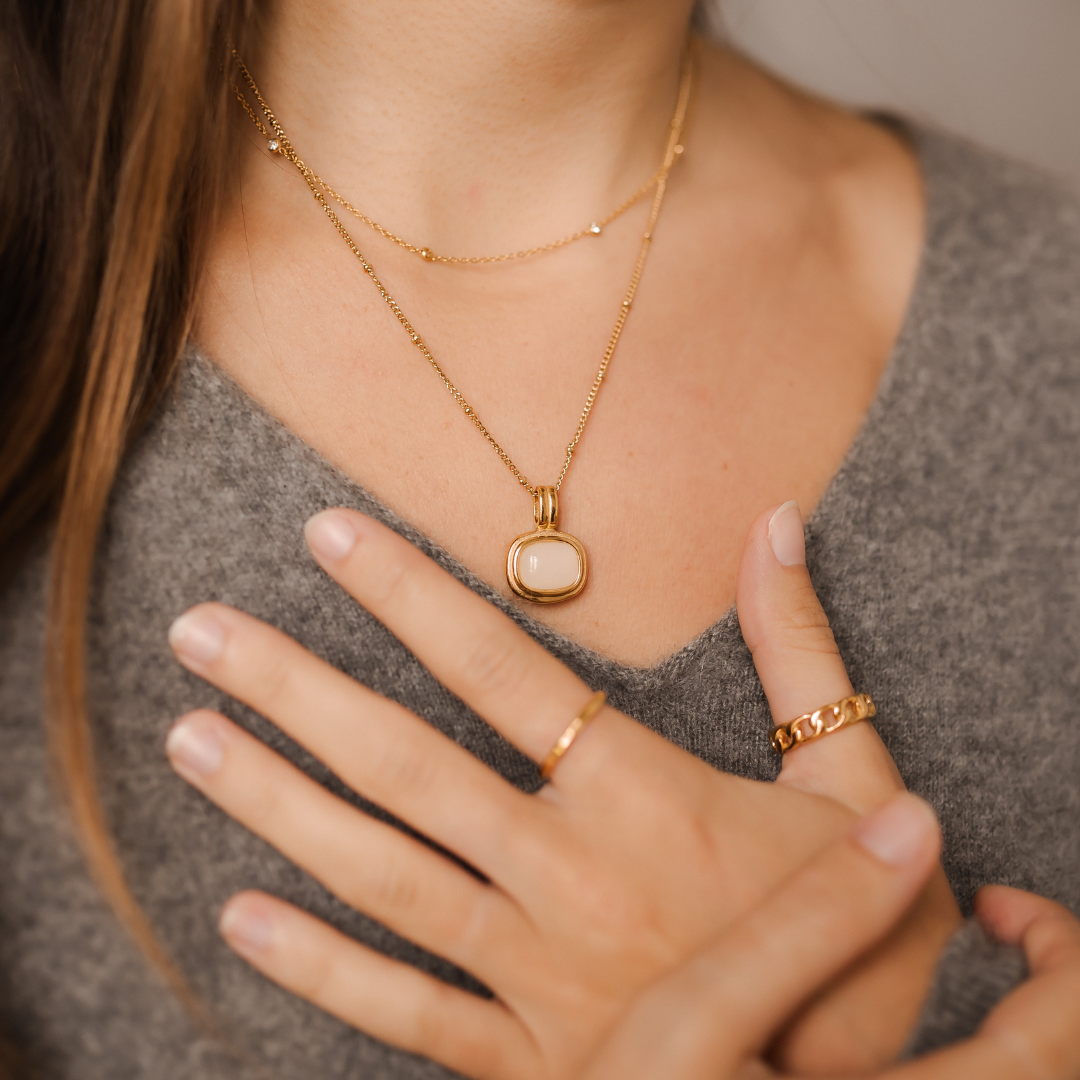 Collier Aura