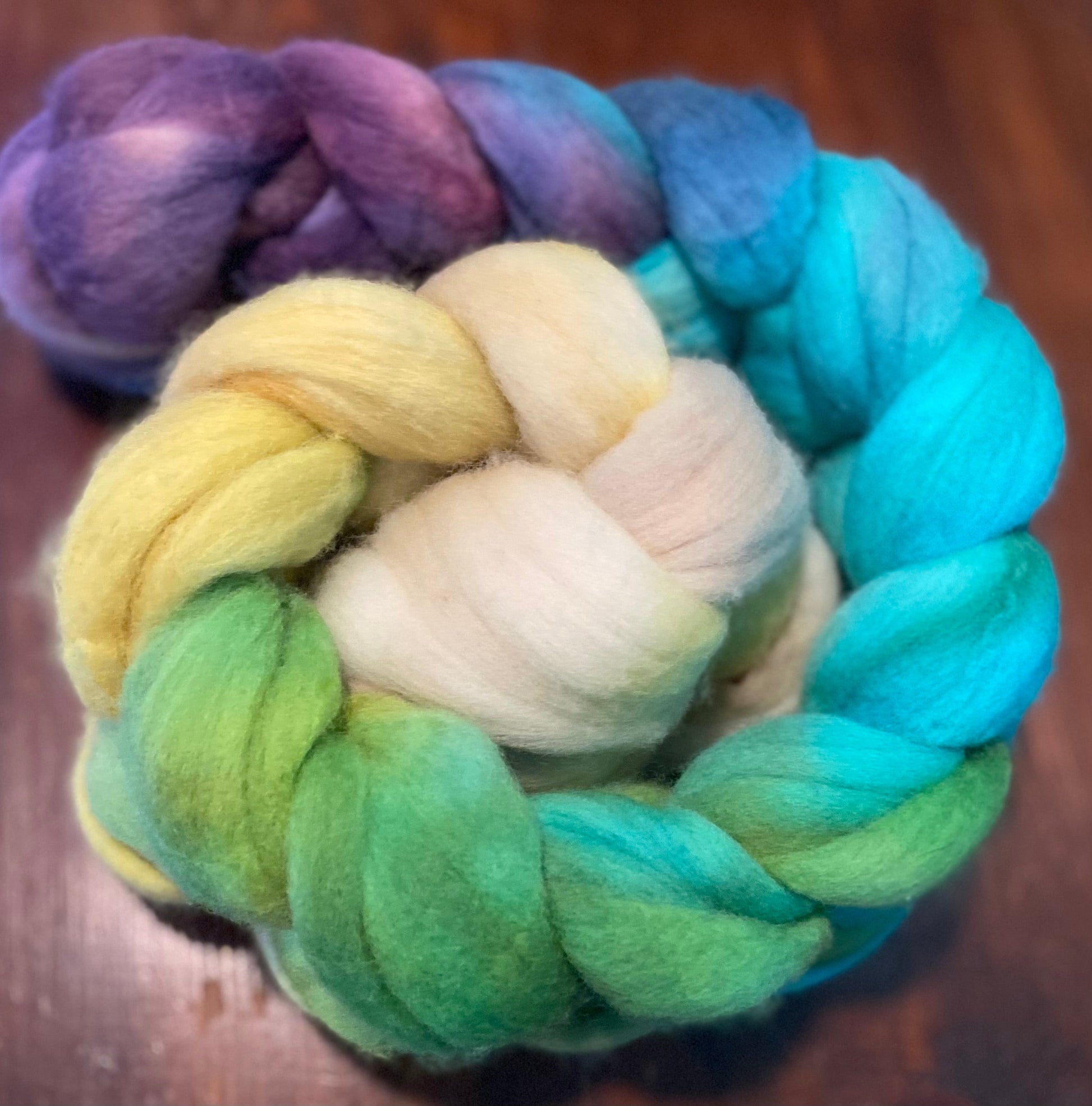 Laine mérinos peignée 19,5 non traitée - OOAK Rainbow