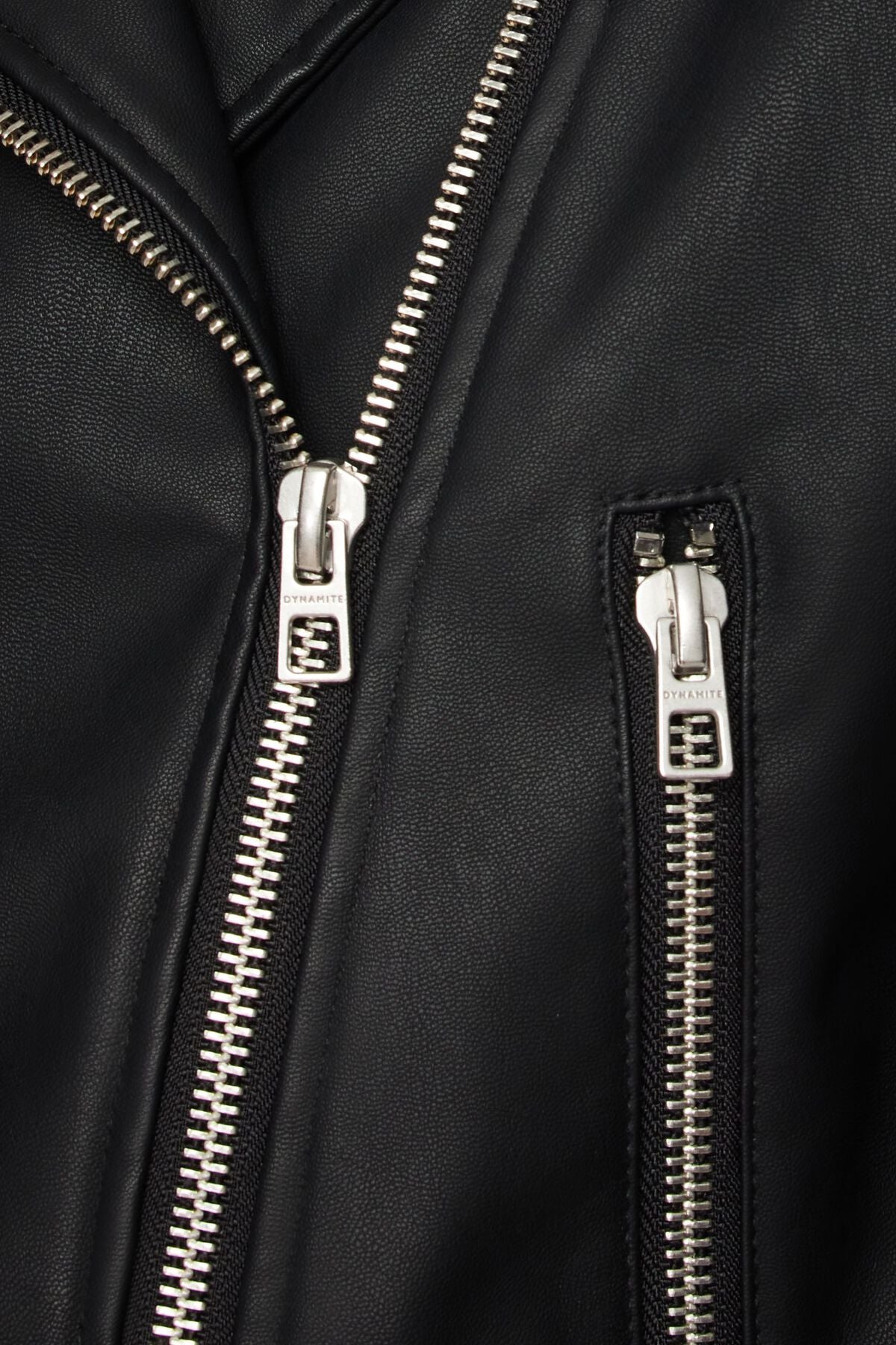 Veste de motard surdimensionnée