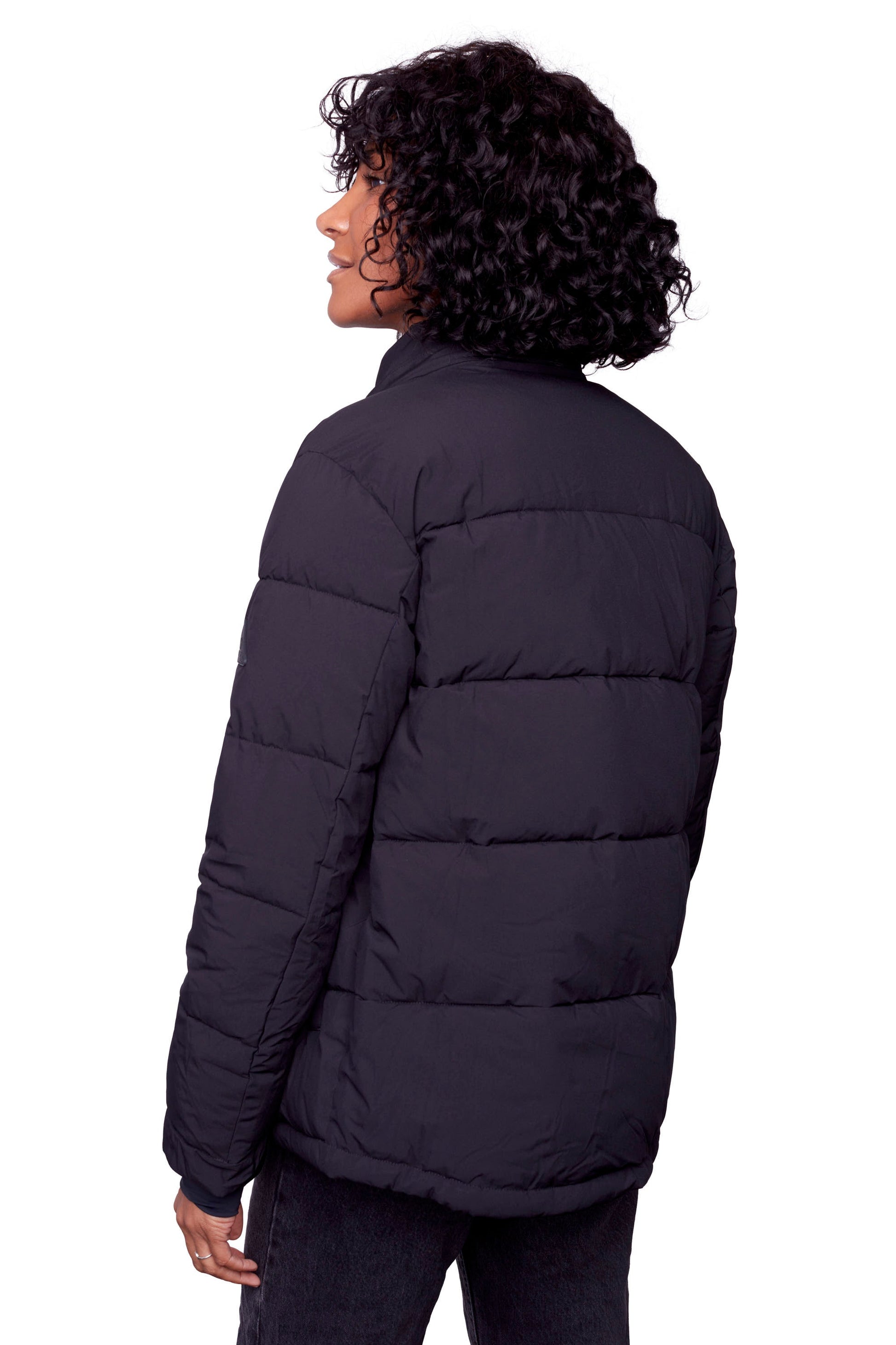 FORILLON | DOUDOUNE COURTE MATELASSÉE EN DUVET VÉGAN (RECYCLÉE) POUR FEMME, NOIR