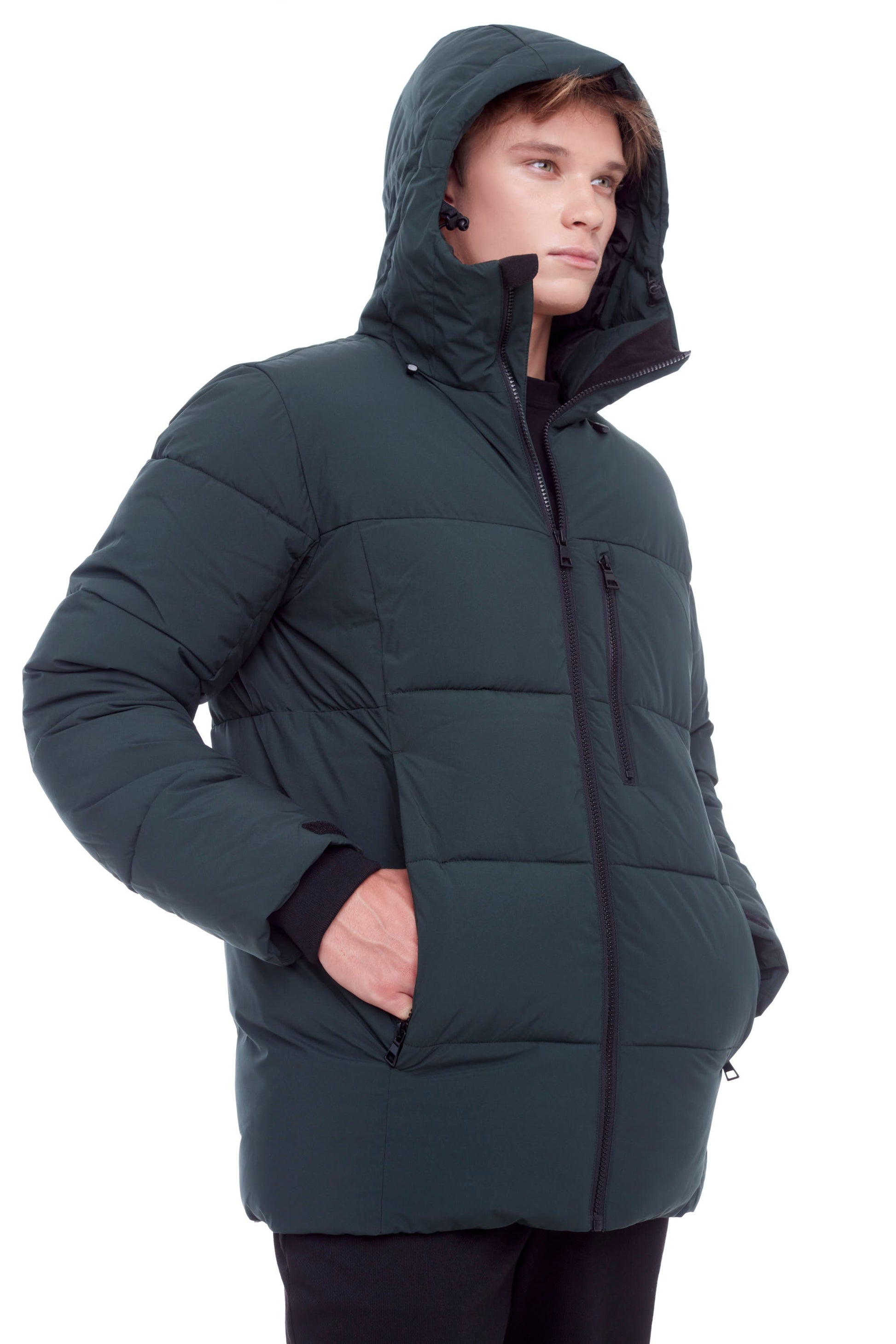 BANFF | DOUDOUNE MATELASSÉE EN DUVET VÉGAN (RECYCLÉE) DE POIDS MOYEN POUR HOMMES, VERT FONCÉ