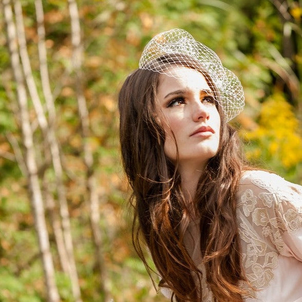 PILLBOX Mini Birdcage Bridal Veil with Bow