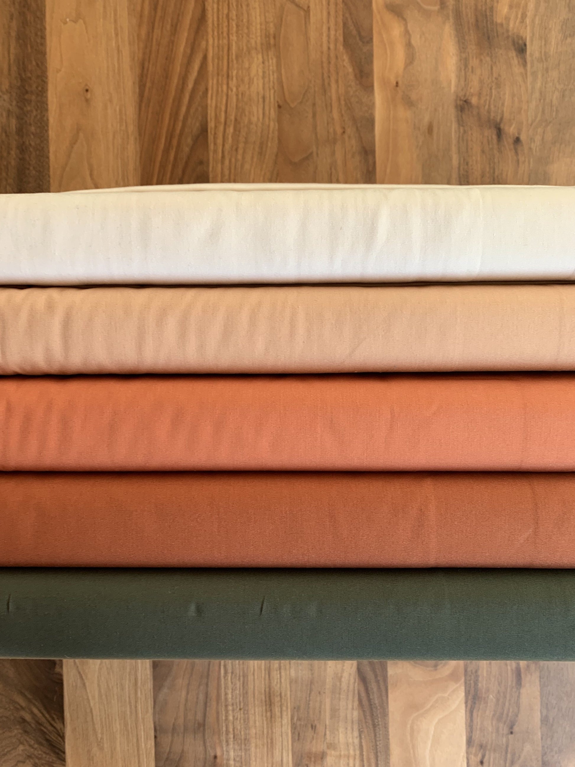 Lot de tissus à motifs de feuillage d'automne