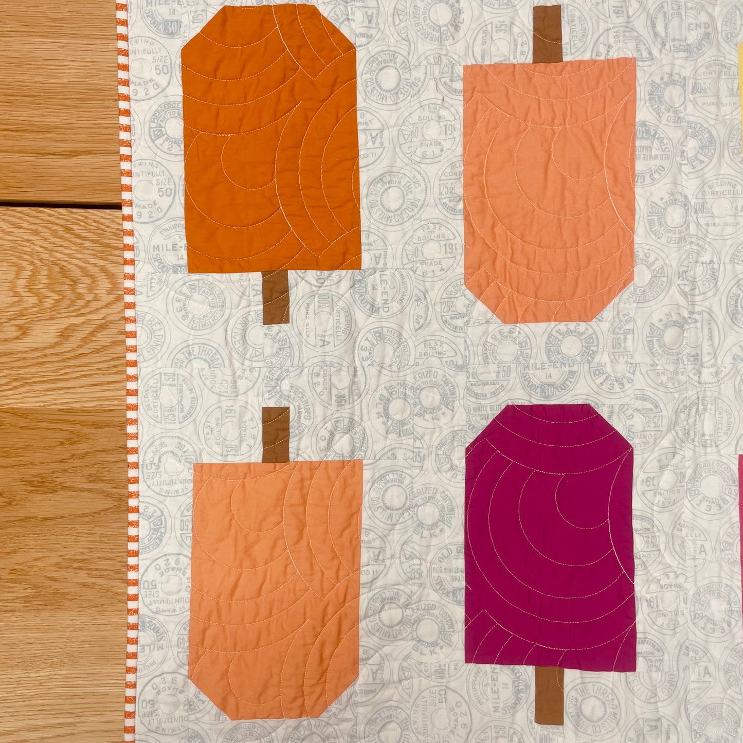 Summer Pop Quilt, Throw Size