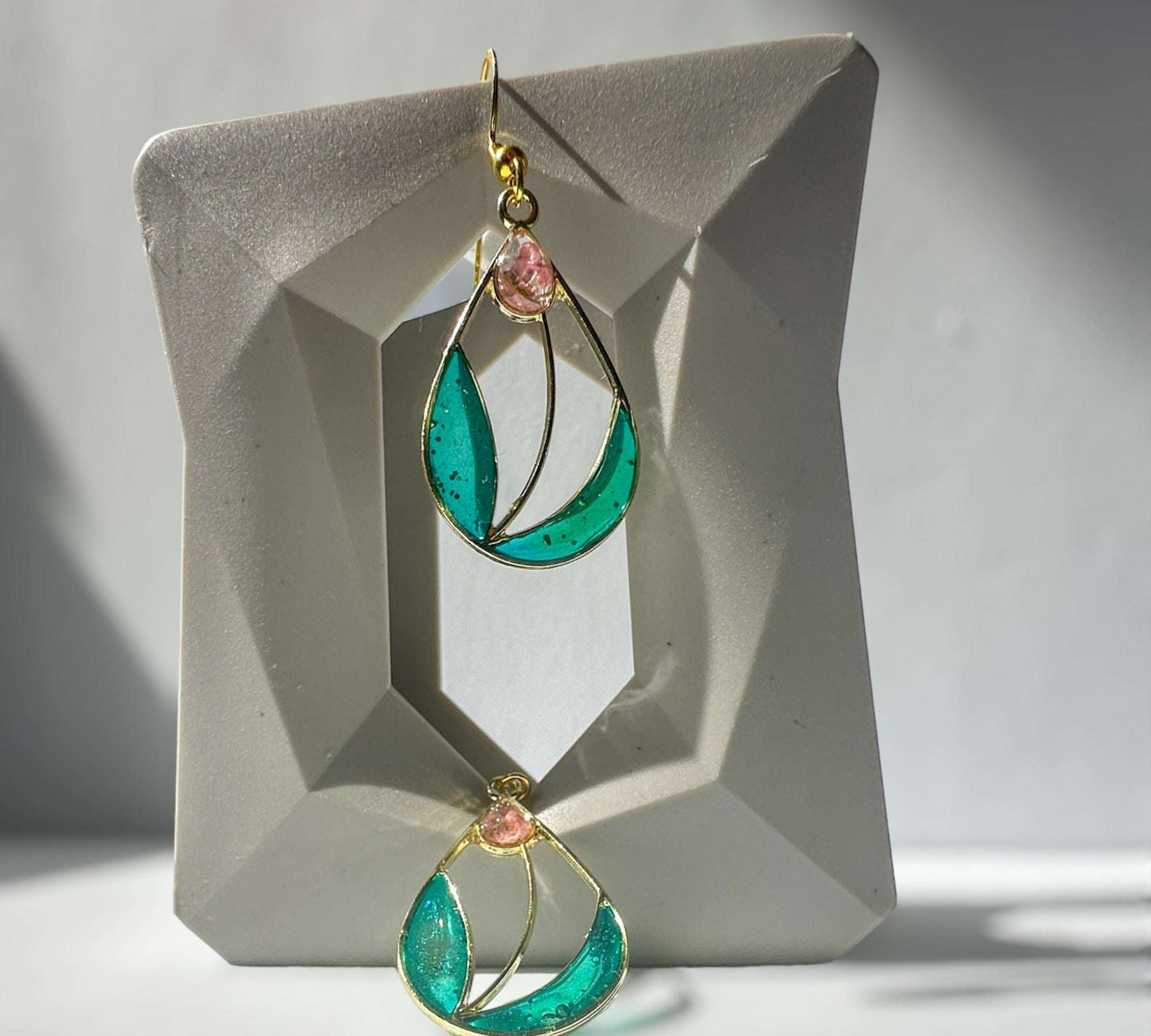 Spring Blossom Tulip Earrings: Handcrafted Floral Accessories