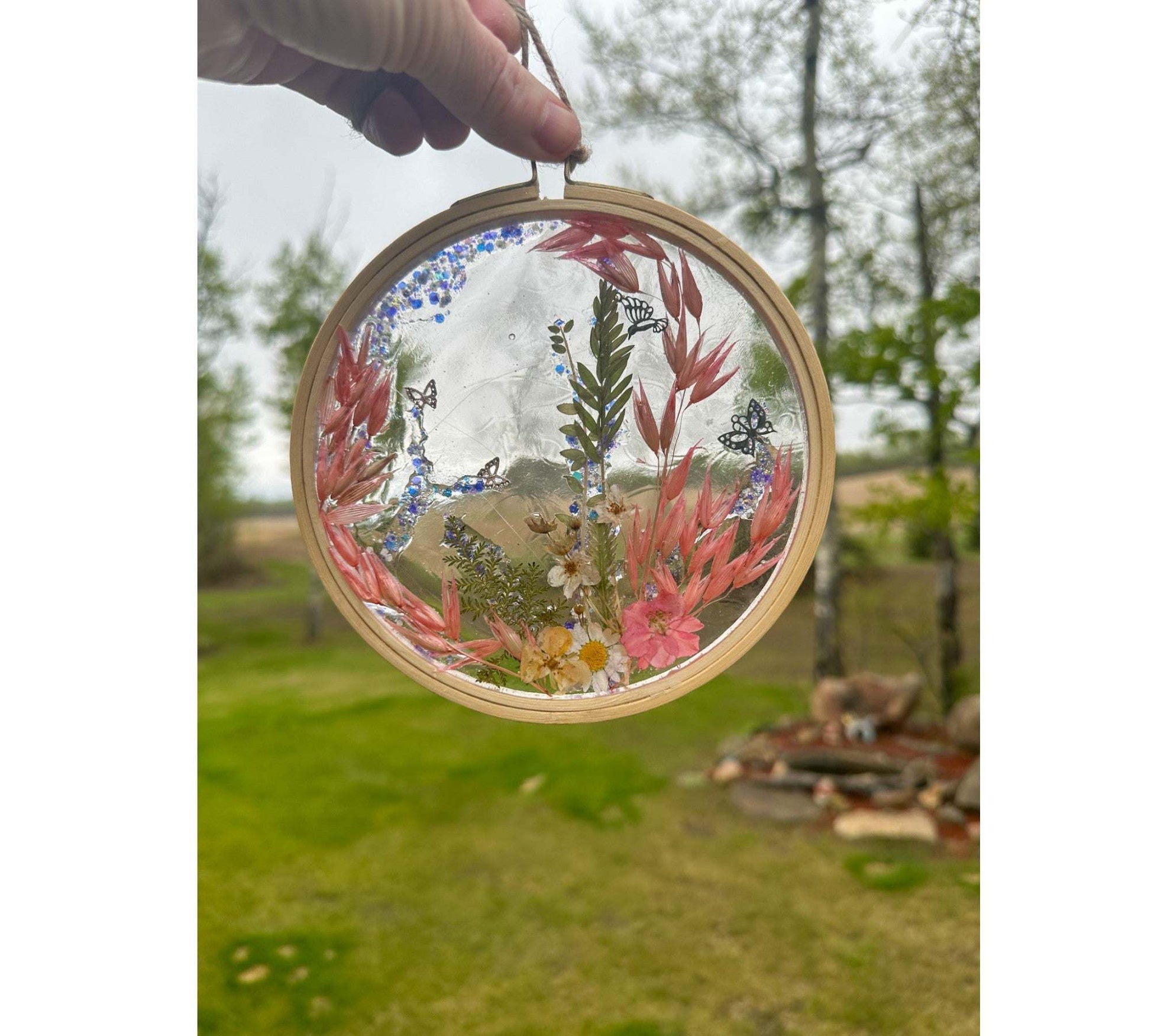 Attrape-soleil de jardin Pretty in Pink - Fait main avec de vraies fleurs séchées