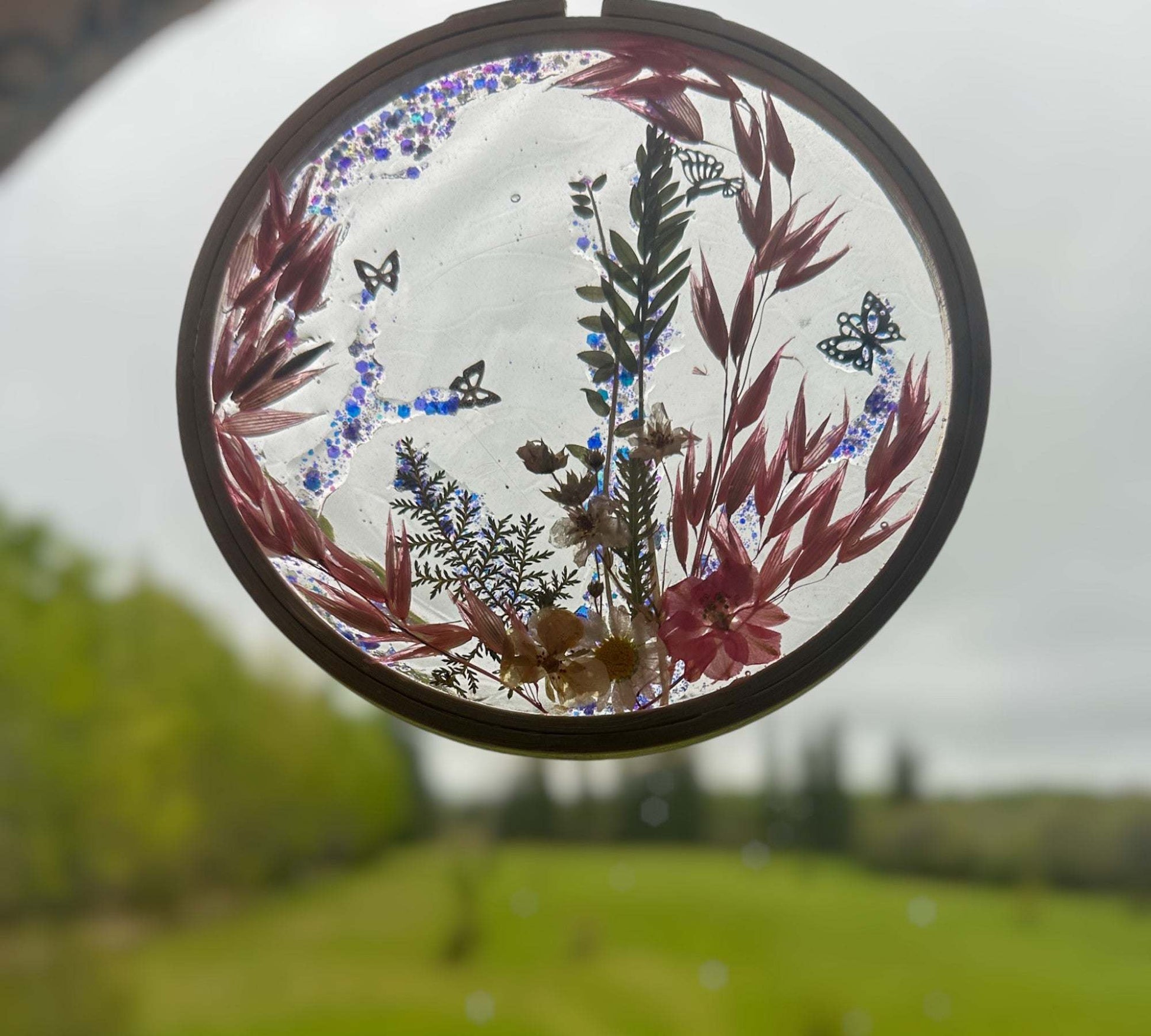 Attrape-soleil de jardin Pretty in Pink - Fait main avec de vraies fleurs séchées