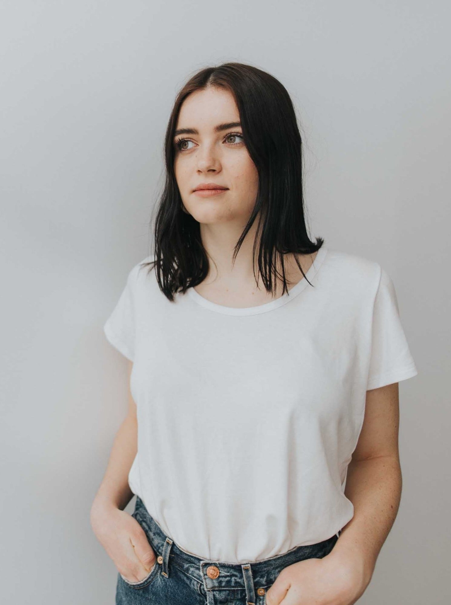 Le t-shirt parfait à col rond en blanc
