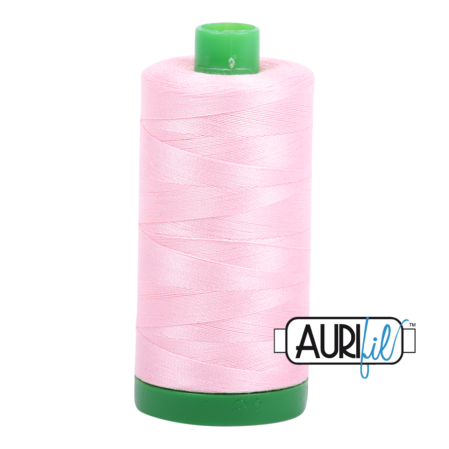 Fil Aurifil – Rose bébé 2423 – 40 wt