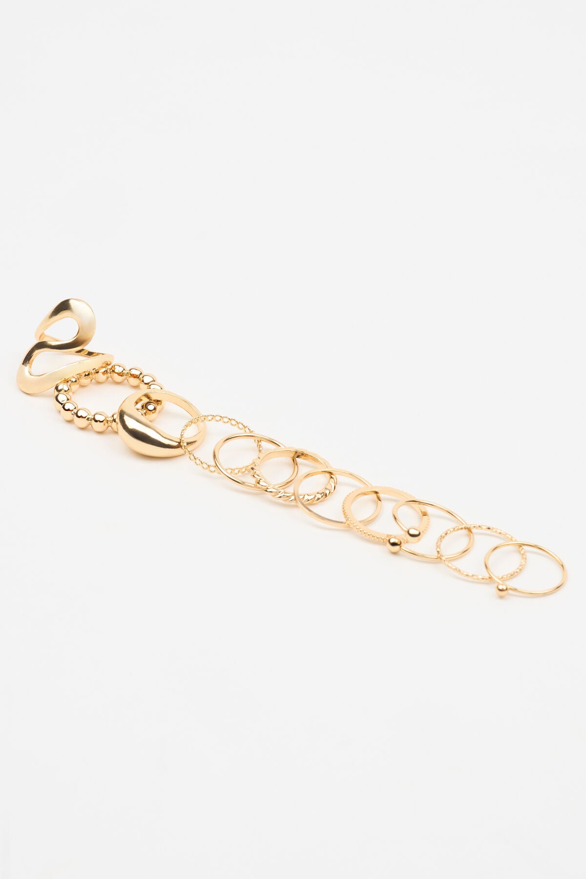 Ensemble de 11 bagues abstraites