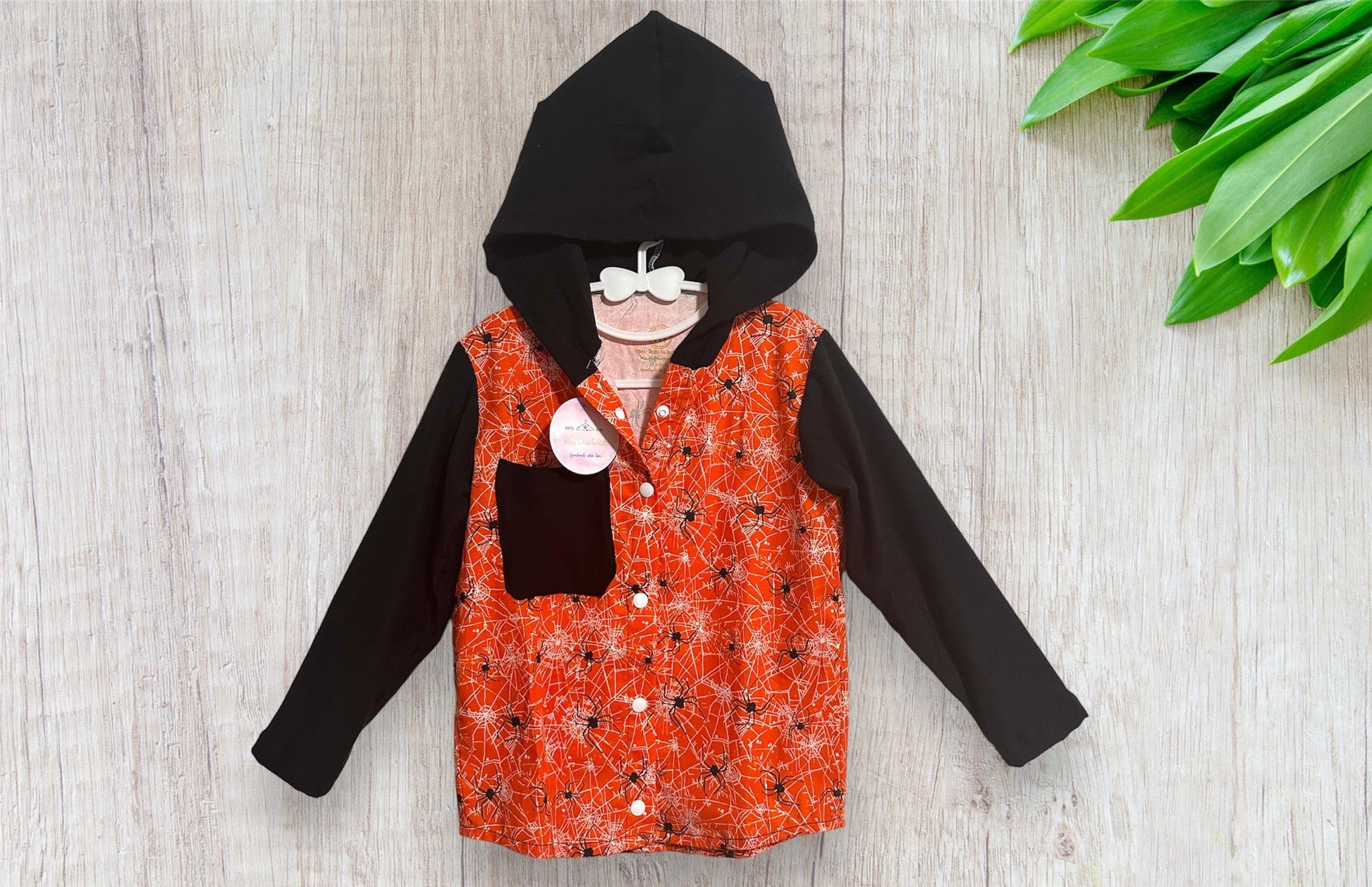 Chemise à capuche Rafa : édition Halloween