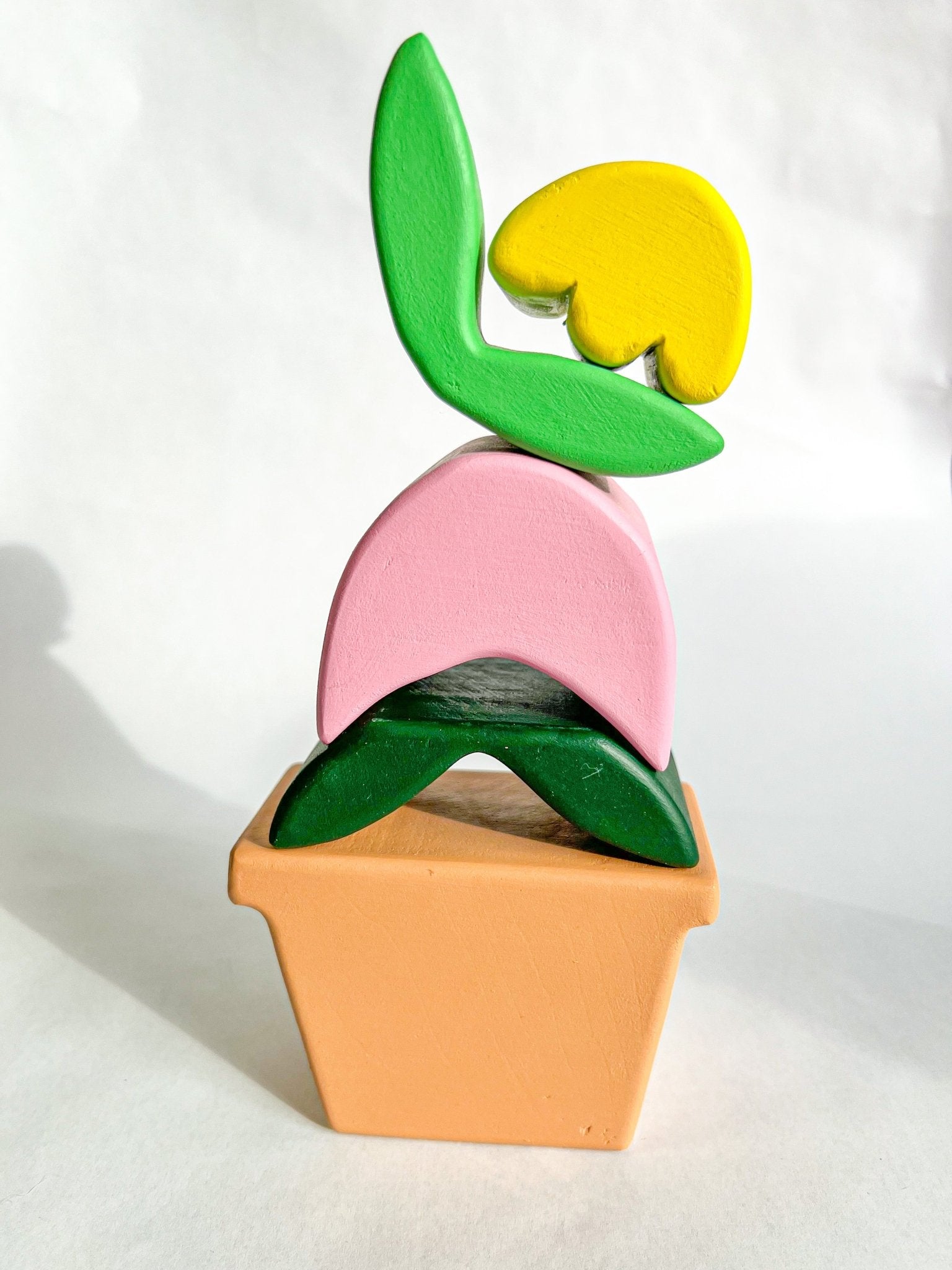 Jouet à empiler en forme de fleurs