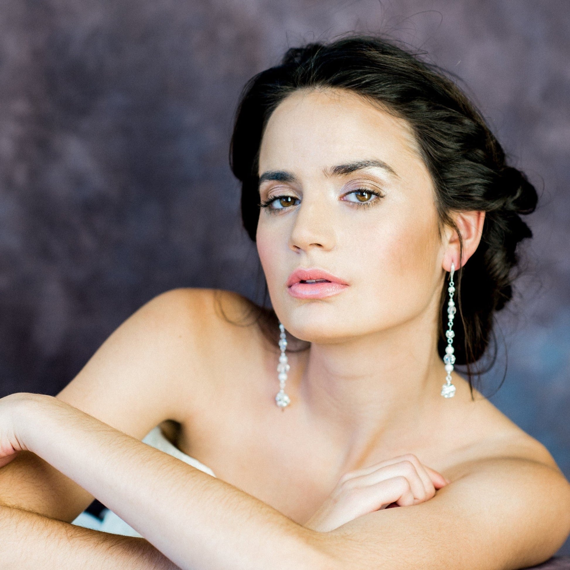 Boucles d'oreilles pendantes en strass cristal FELICITA