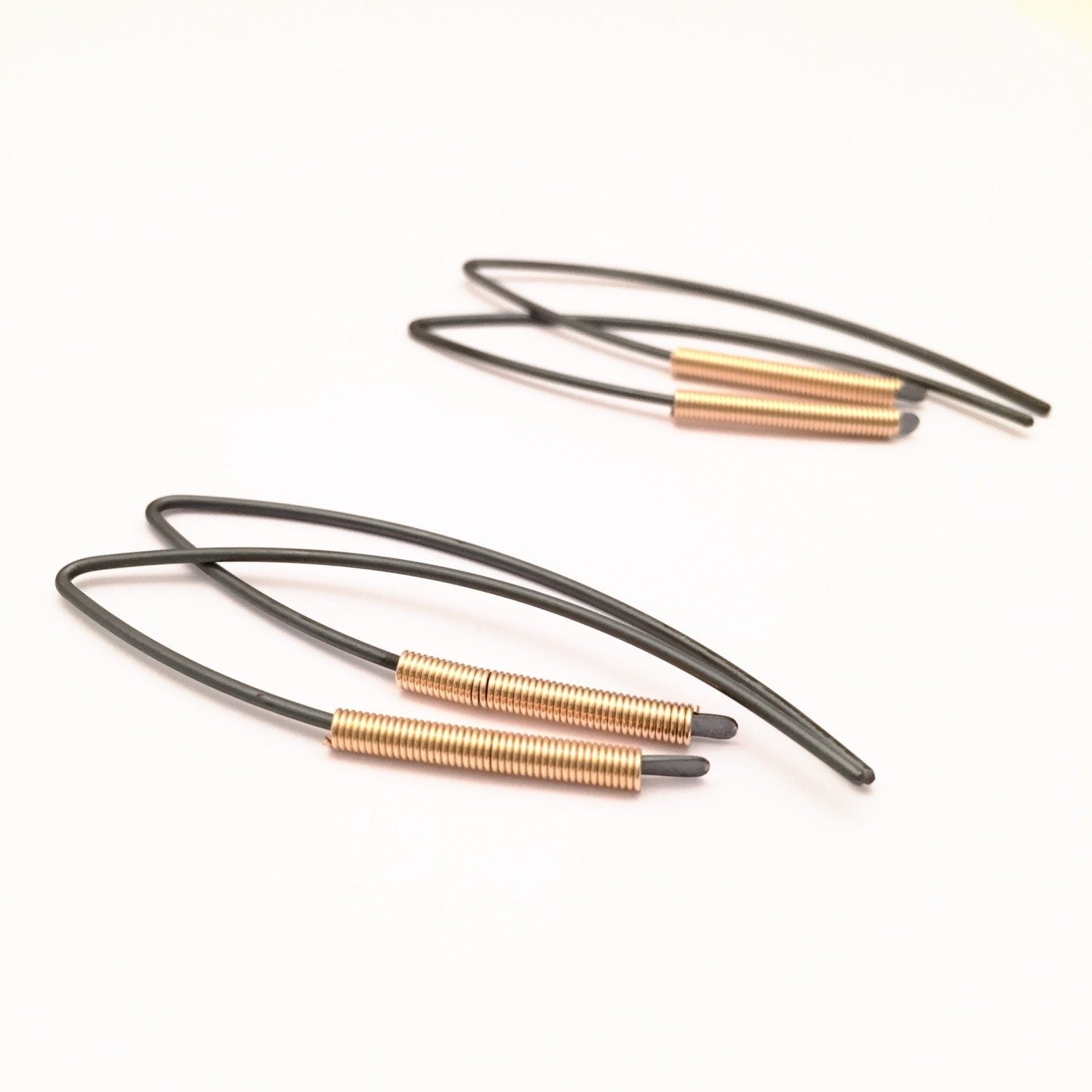 Elegant Black Threader Earrings with Gold Accents