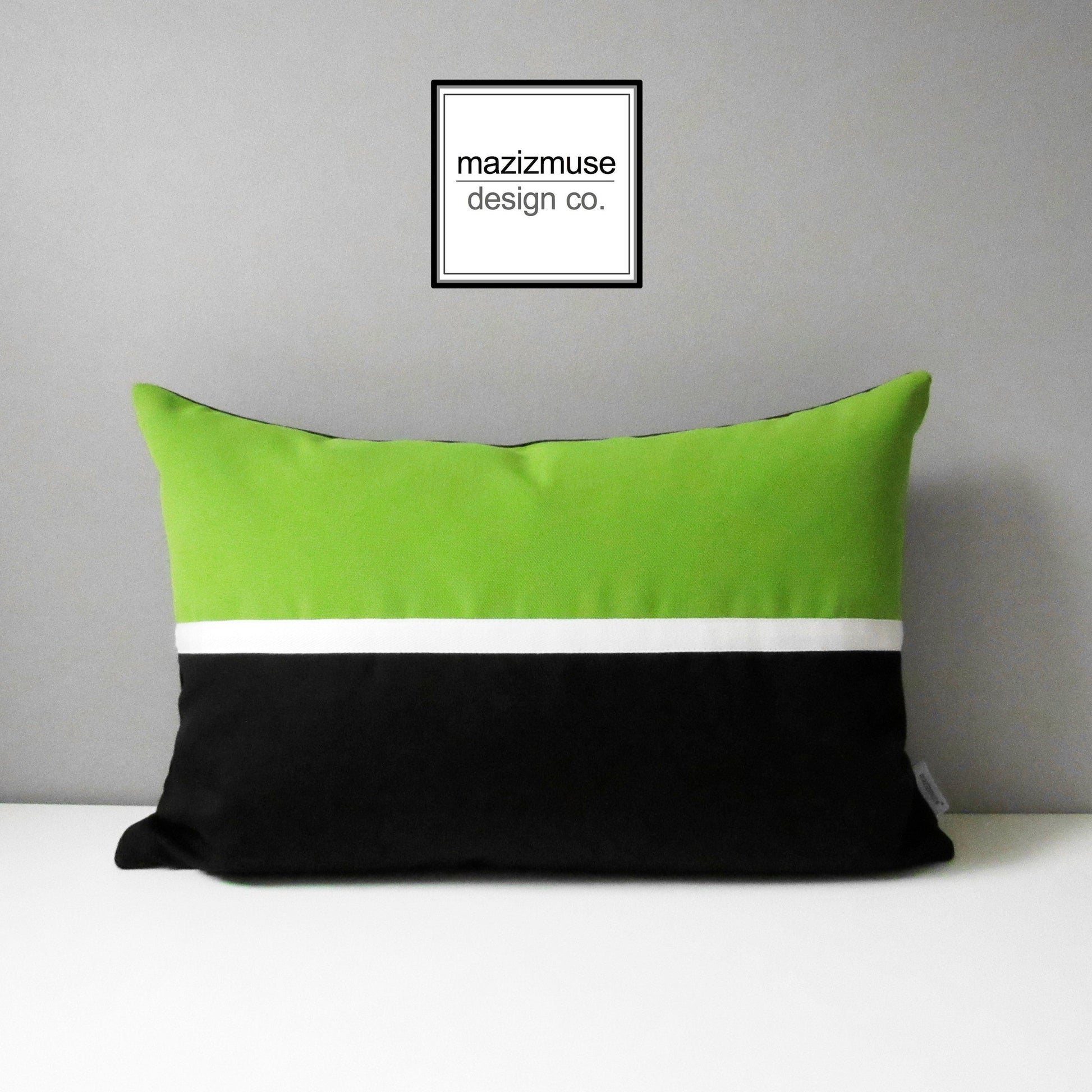 Housse de coussin d'extérieur vert citron et noir, housse de coussin moderne Sunbrella