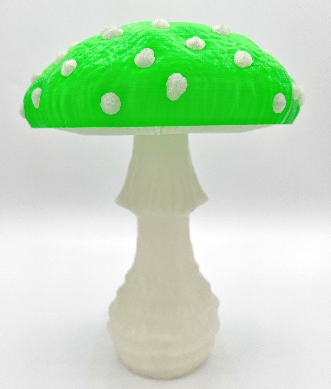 Veilleuse champignon phosphorescente, lampe de chevet champignon amanite phosphorescente, lampe fantaisie funky, lampe à charge solaire