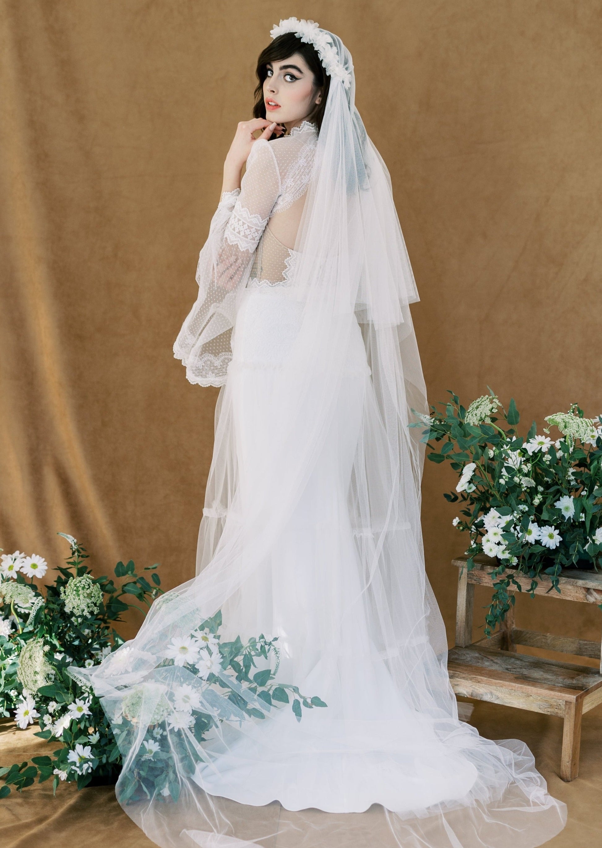 BEVERLY Juliet Cap Floral Wedding Veil