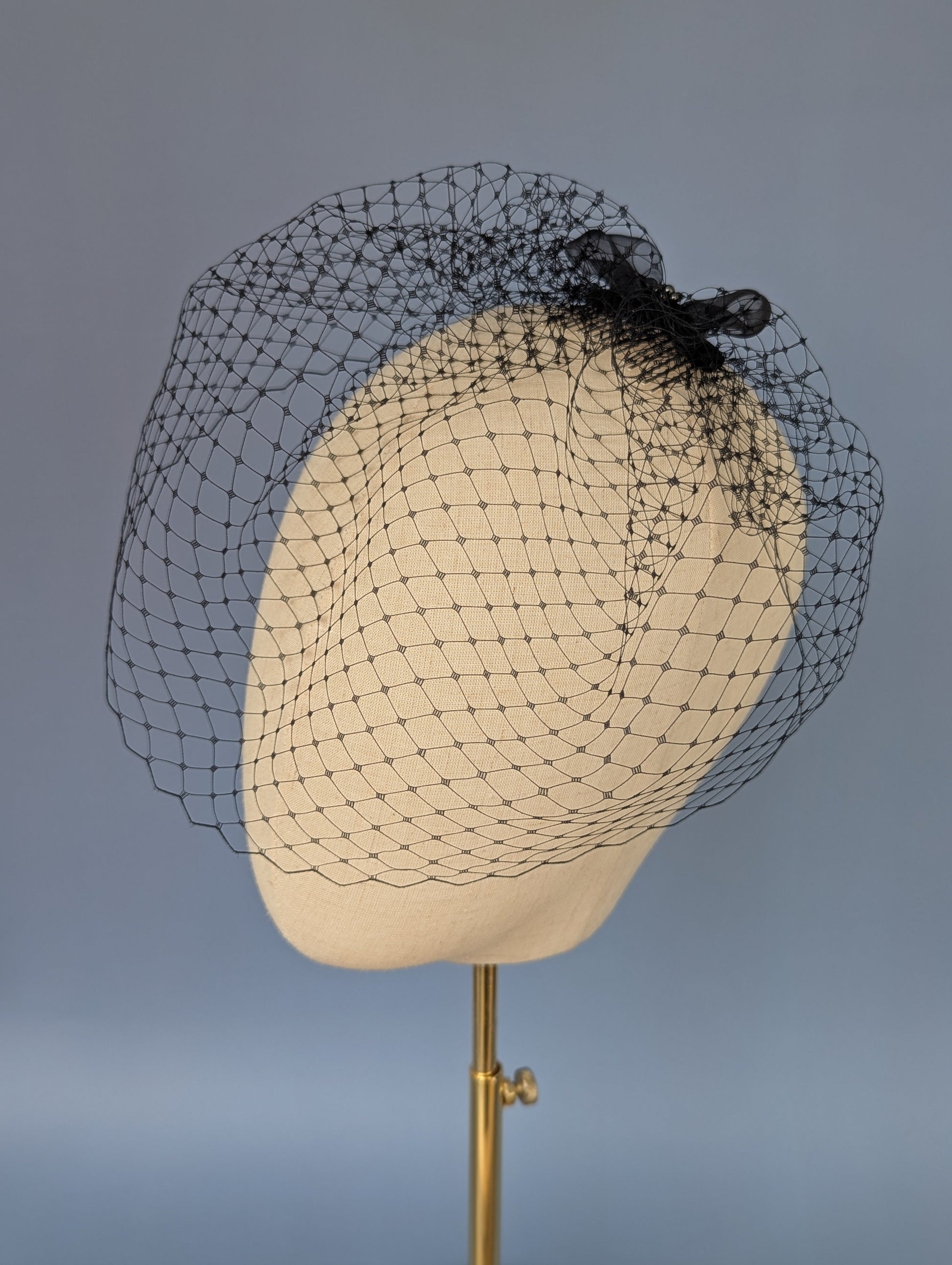 PILLBOX Mini Birdcage Bridal Veil with Bow