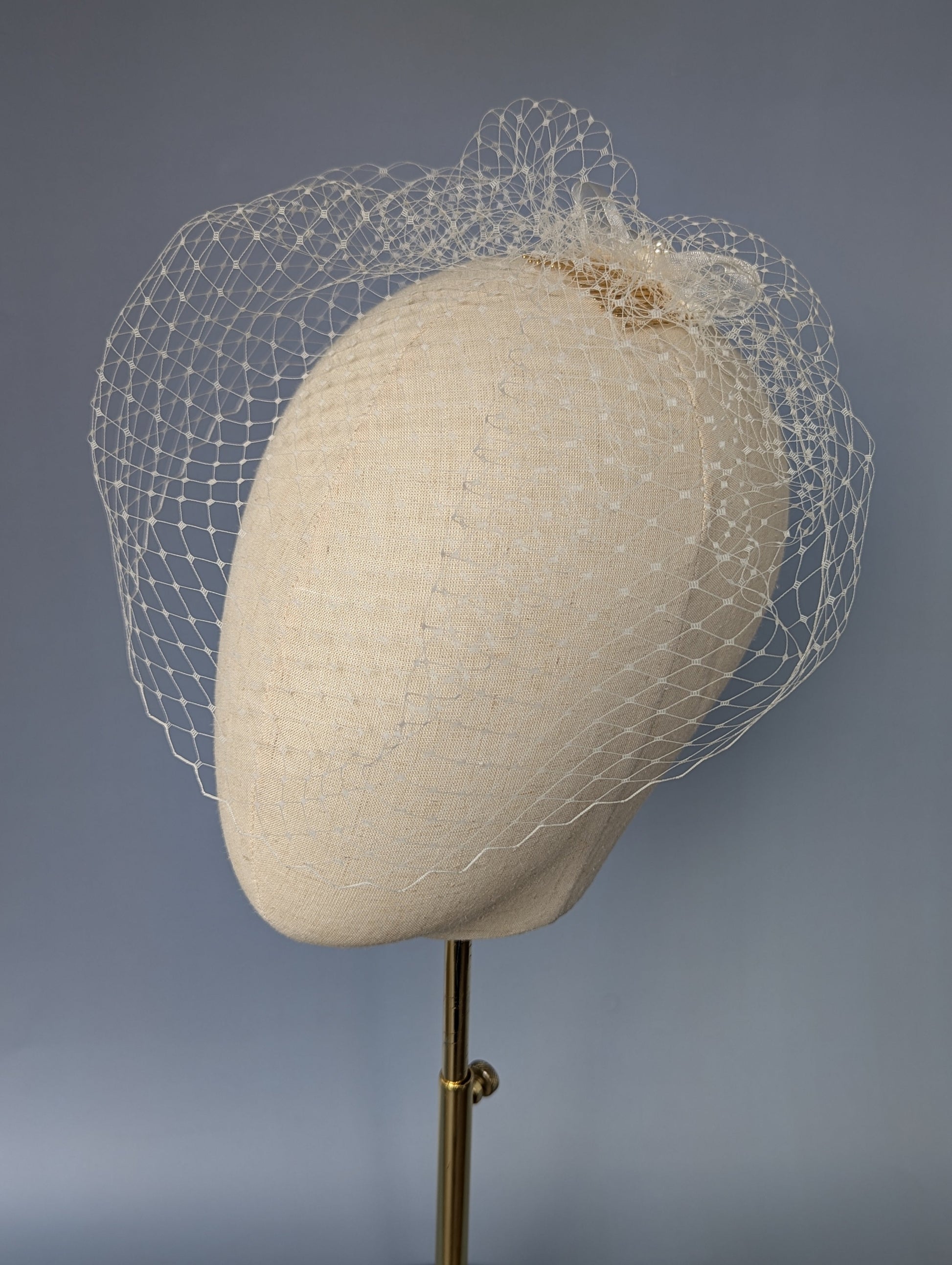 PILLBOX Mini Birdcage Bridal Veil with Bow