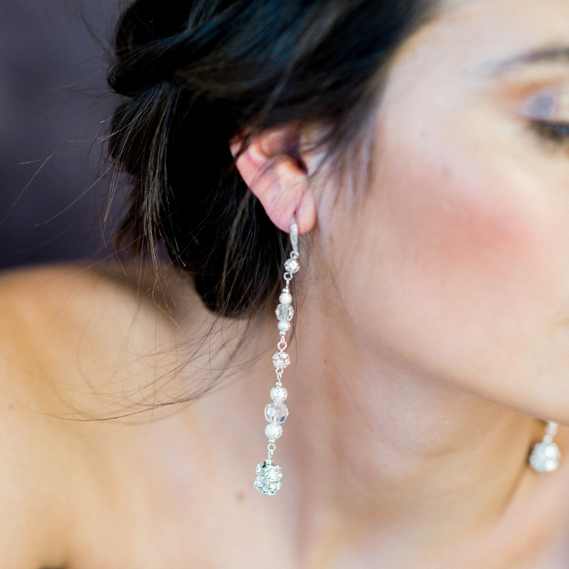 Boucles d'oreilles pendantes en strass cristal FELICITA