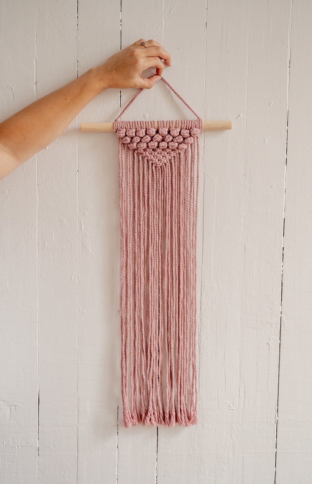Small macrame bow holder
