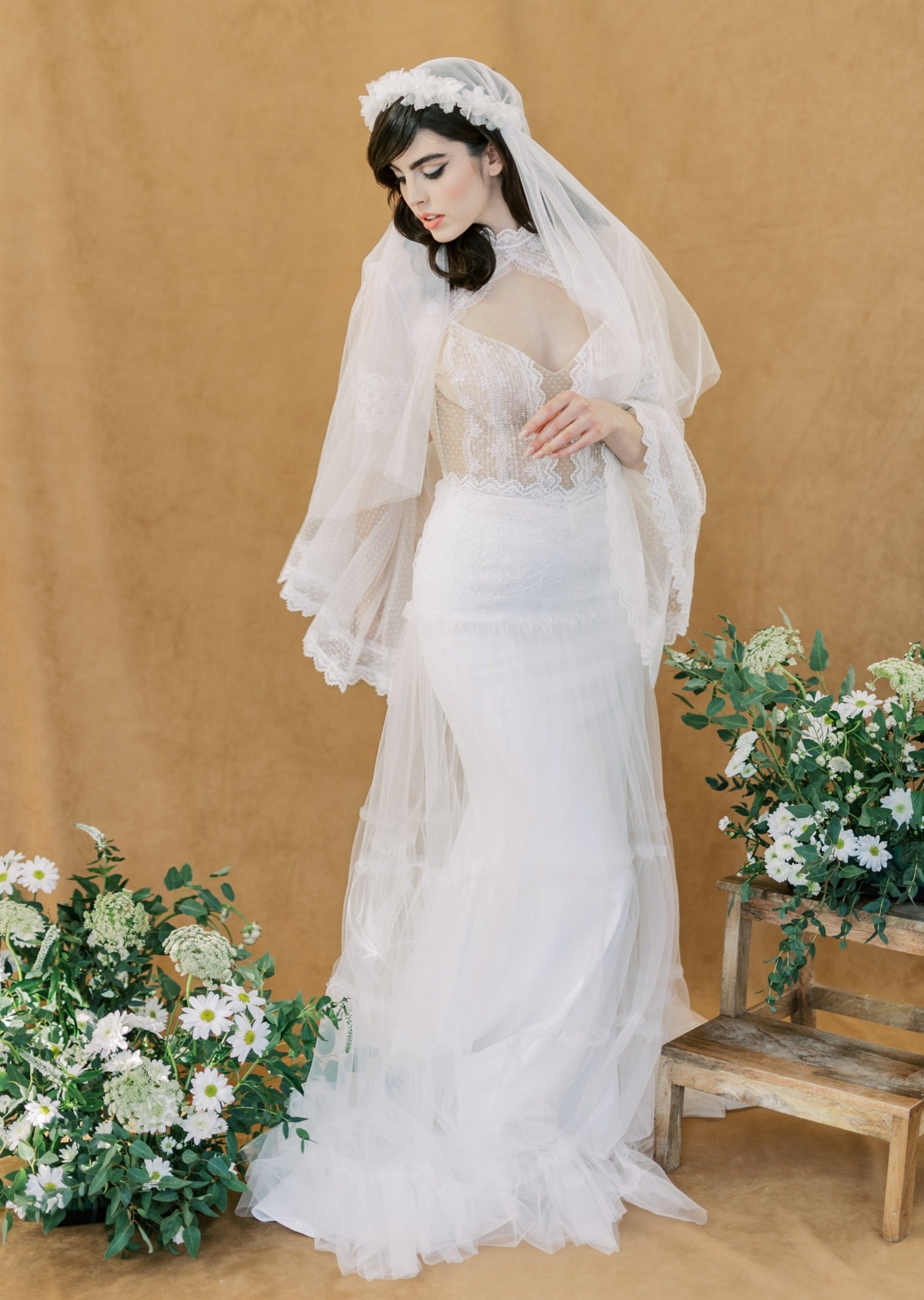 BEVERLY Juliet Cap Floral Wedding Veil