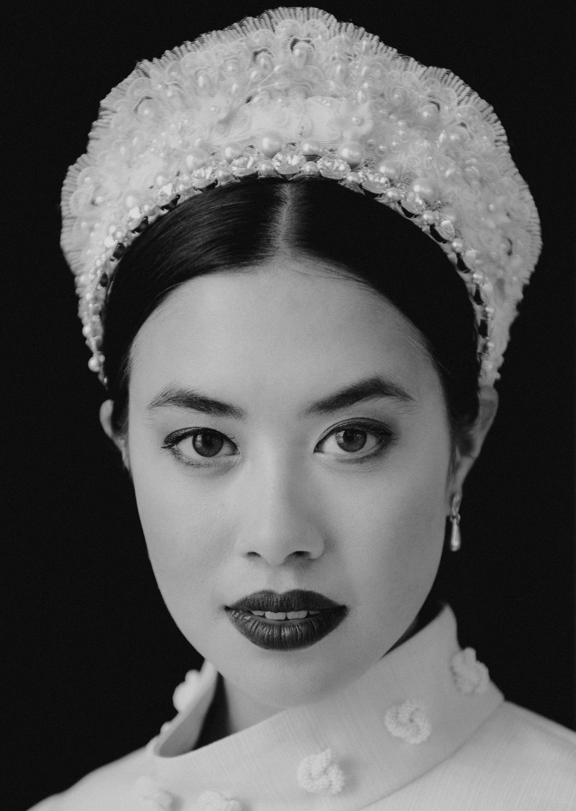 AMYBETH Vintage Inspired Beaded Lace Bridal Headband