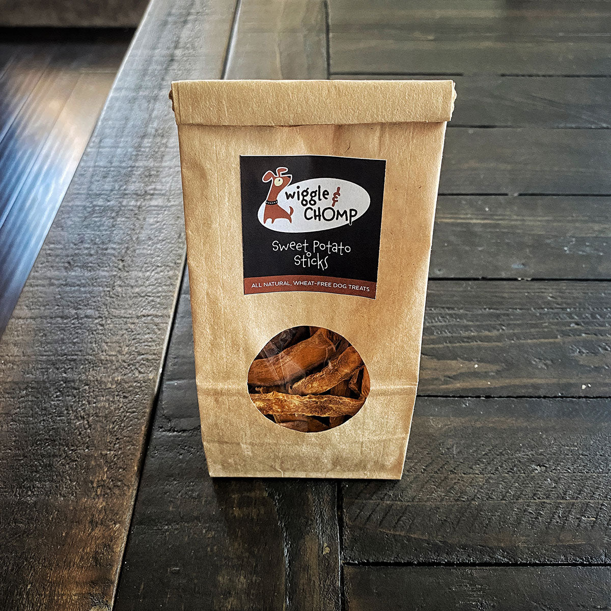 Friandises pour chiens : bâtonnets et lunes de patates douces