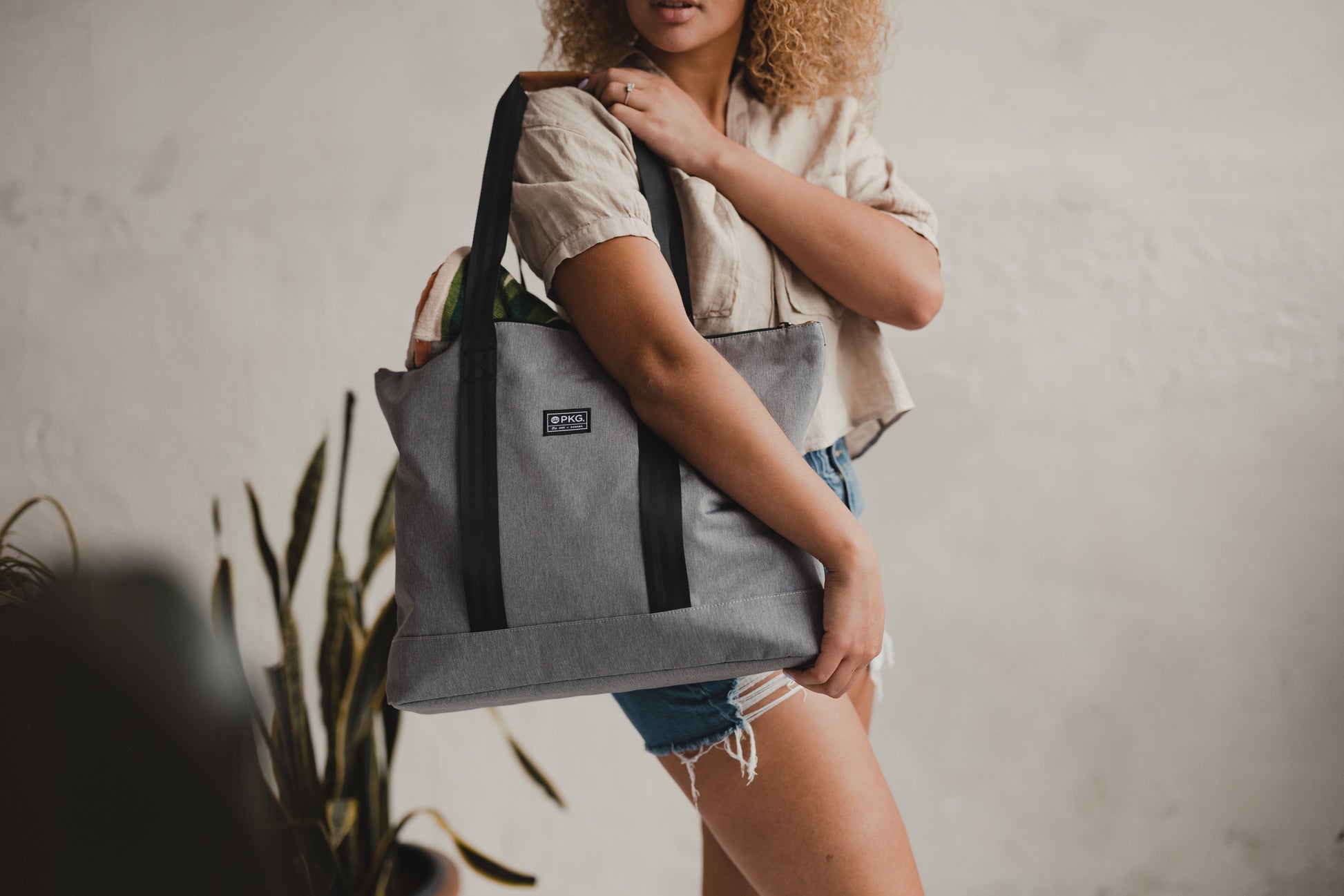 PKG Lawrence 16L Tote bag
