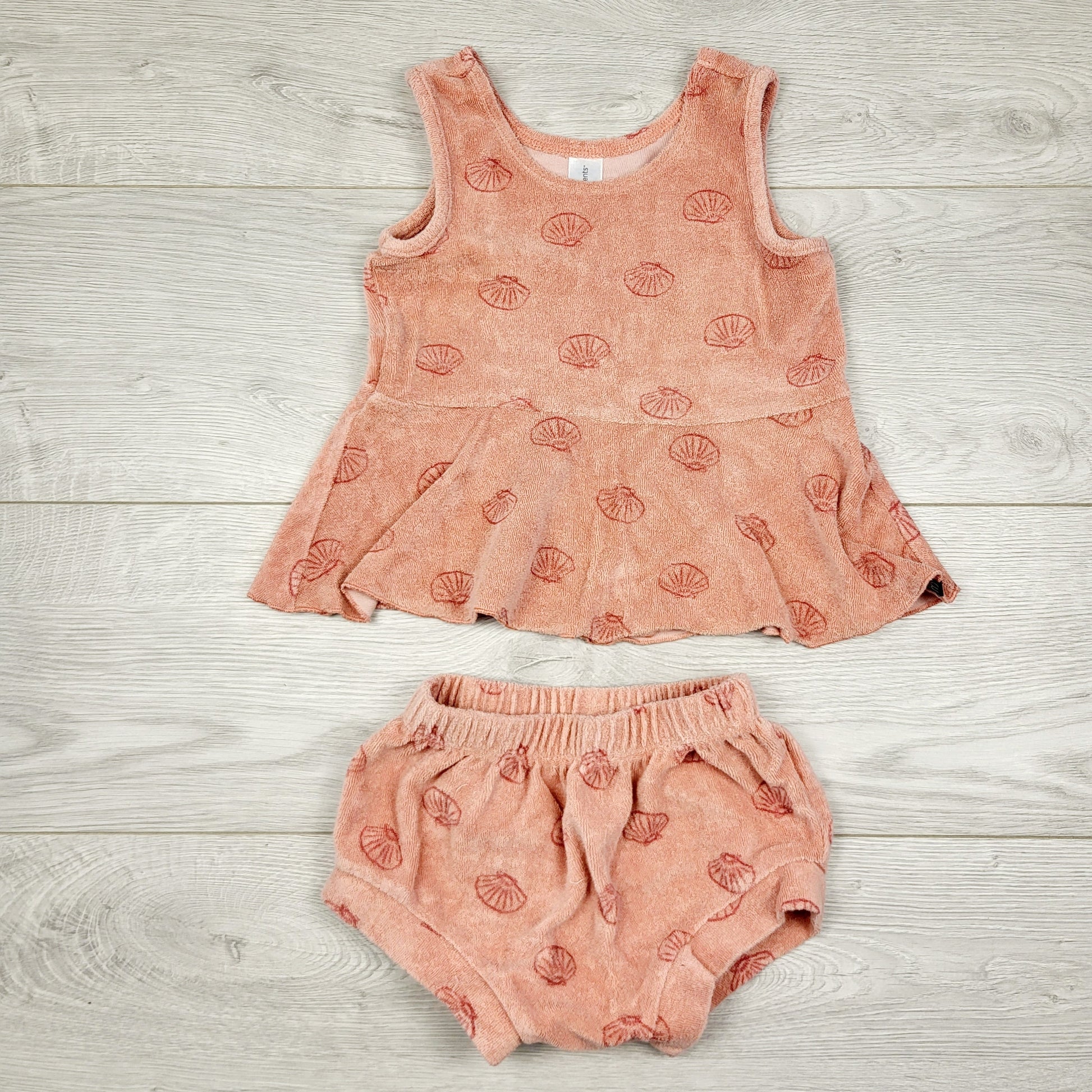 CAAC1 - Ensemble 2 pièces en éponge rose antique Modern Moments avec coquillages. Taille 24 mois.