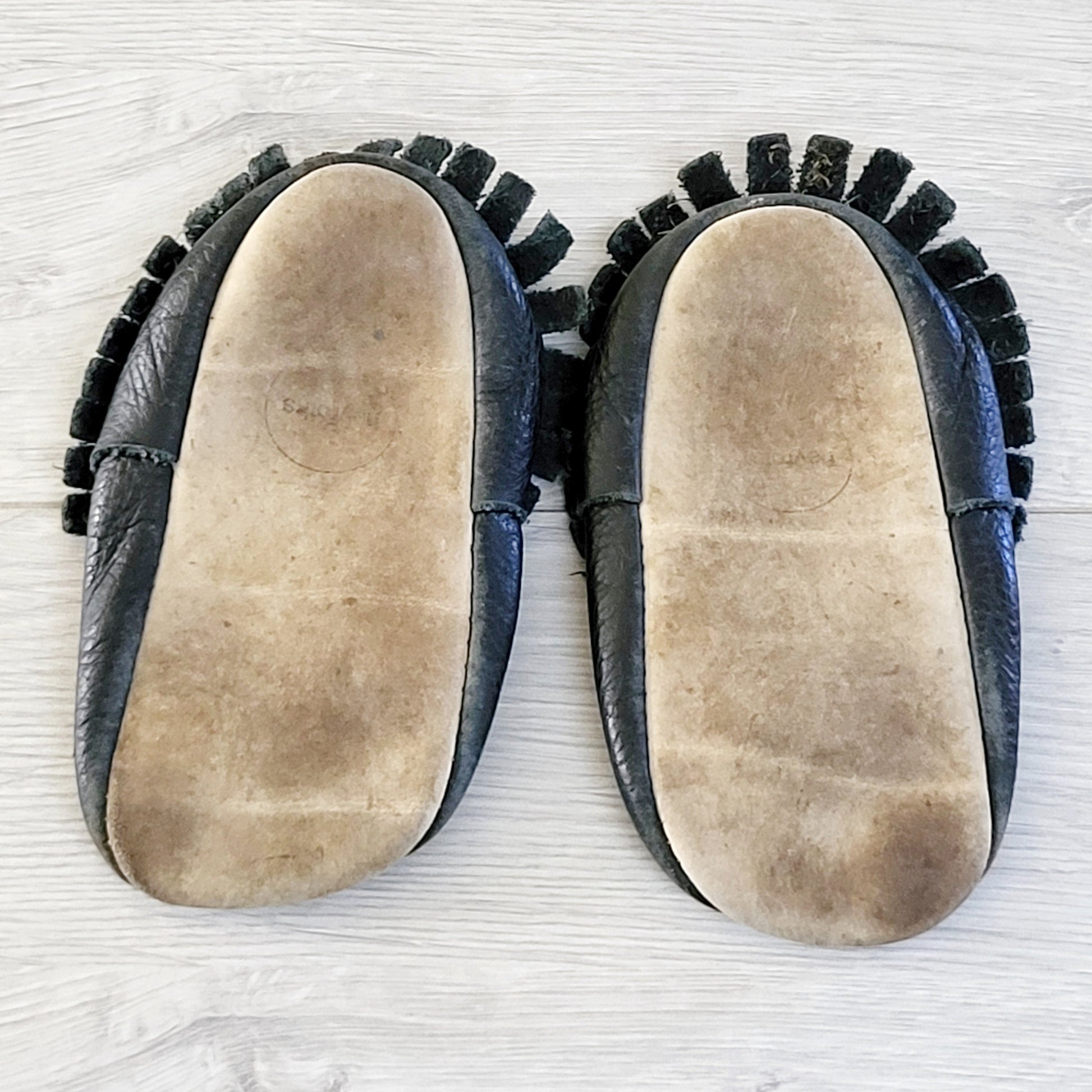 TBOW1 - Chaussures Heyfolks noires en cuir souple. Pointure 6 🍁
