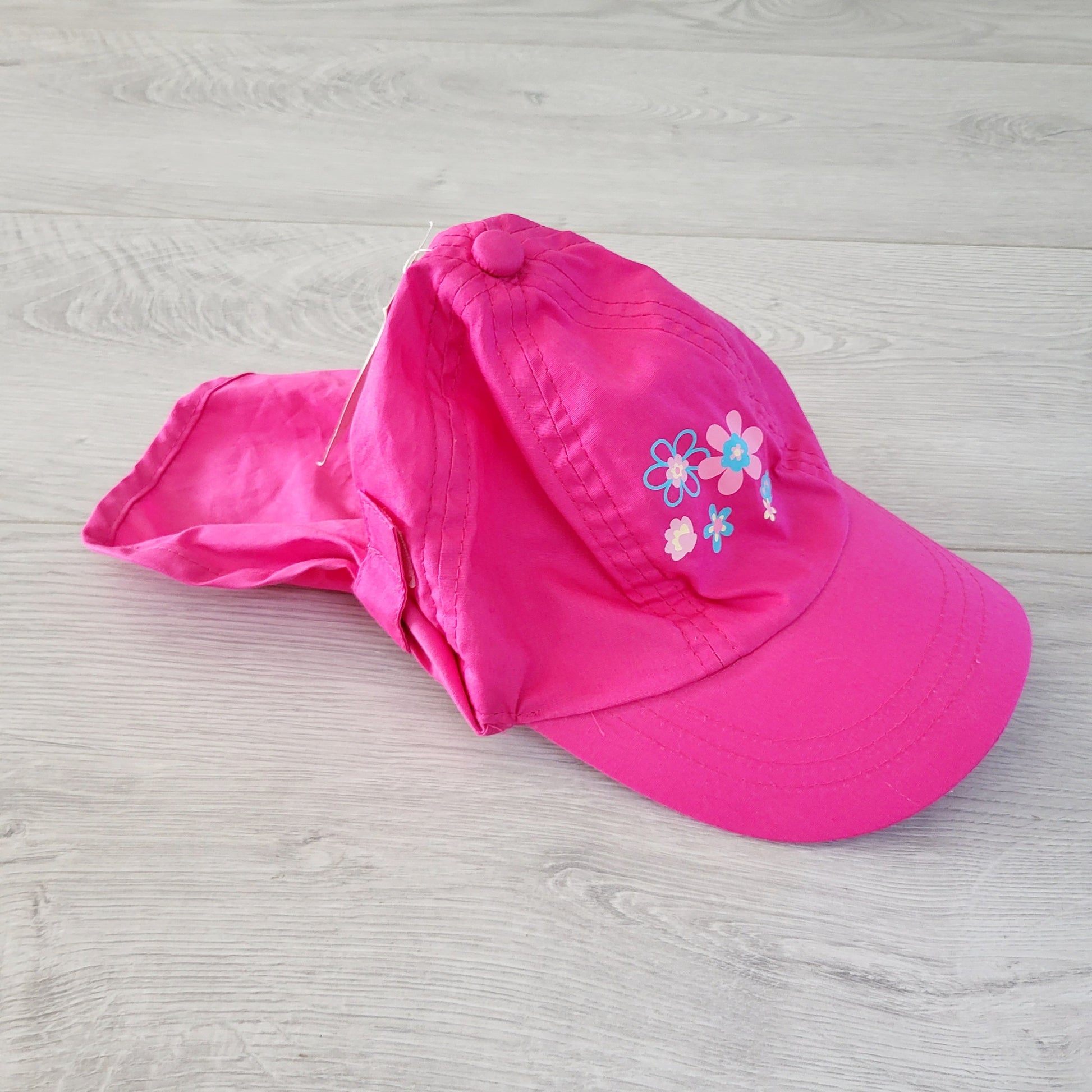 SUSM1 - NOUVEAU - Bonnet Joe rose foncé avec cache-cou. Taille 0-12 mois 🍁