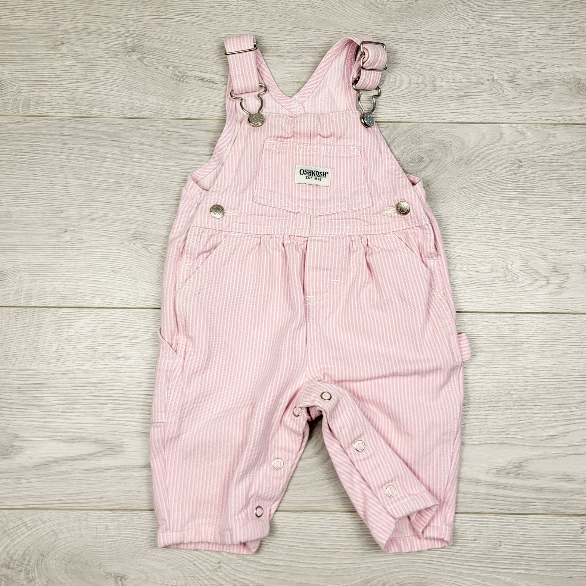 DMKY2 - Salopette en jean OshKosh rose vintage à fines rayures. Taille 3-6 mois