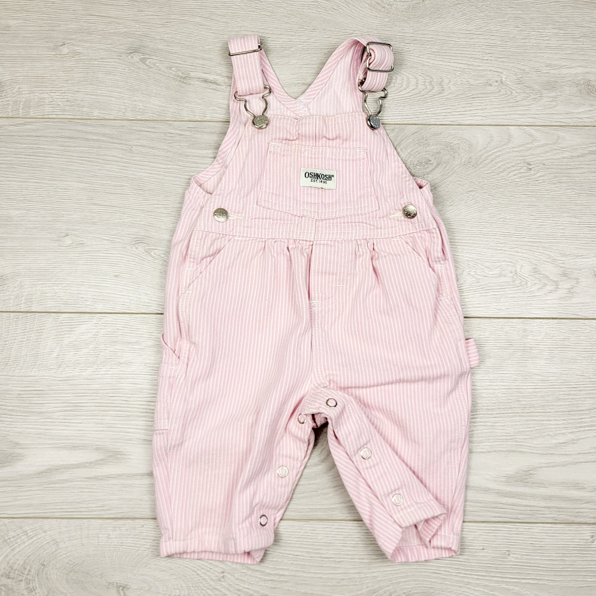 DMKY2 - Salopette en jean OshKosh rose vintage à fines rayures. Taille 3-6 mois