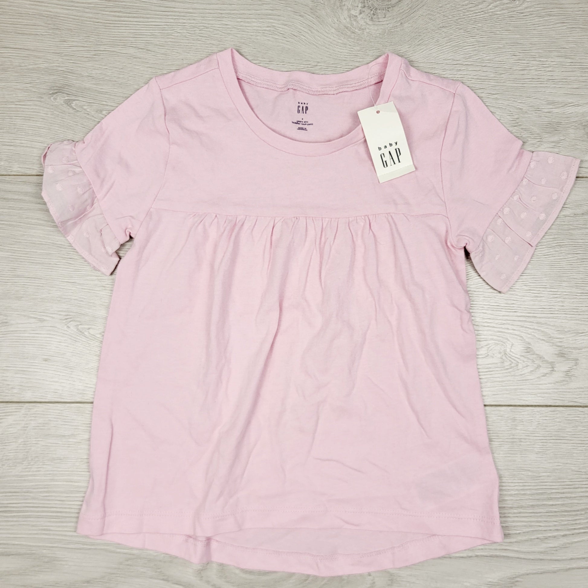 DMKY2 - NOUVEAU - Haut rose Gap à manches volantées. Taille 4T