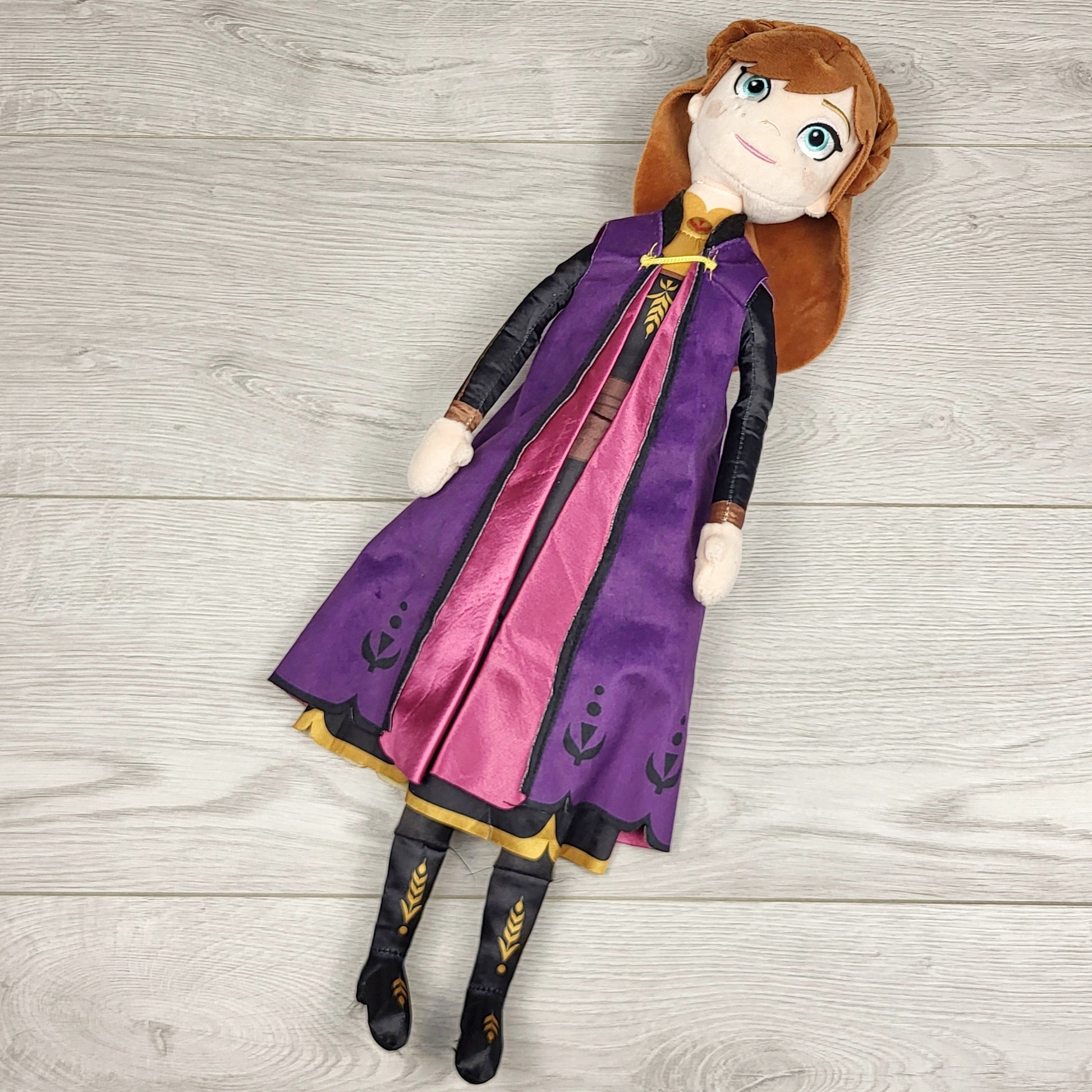 KTBL2 - Peluche Princesse Anna de Disney