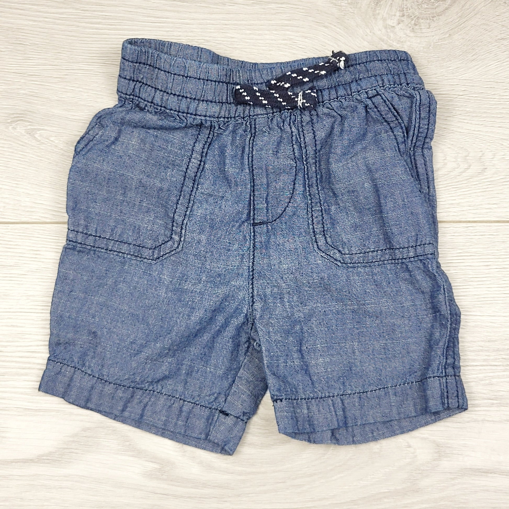KLJ1 - Short Joe en chambray. Taille 3-6 mois 🍁