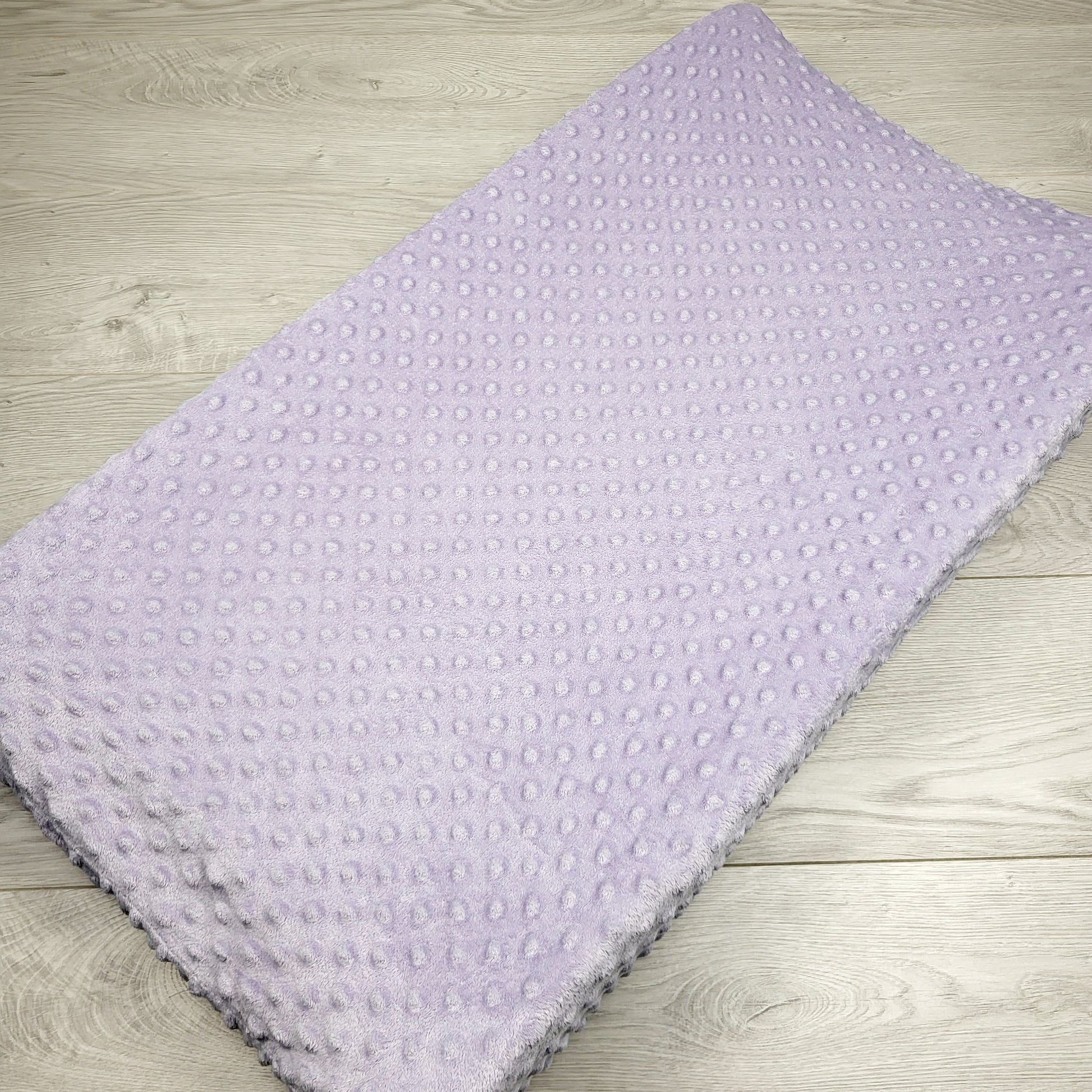 LKAN1 - Matelas à langer Kidi Co avec housse en minky. Retrait ou livraison sur place uniquement.