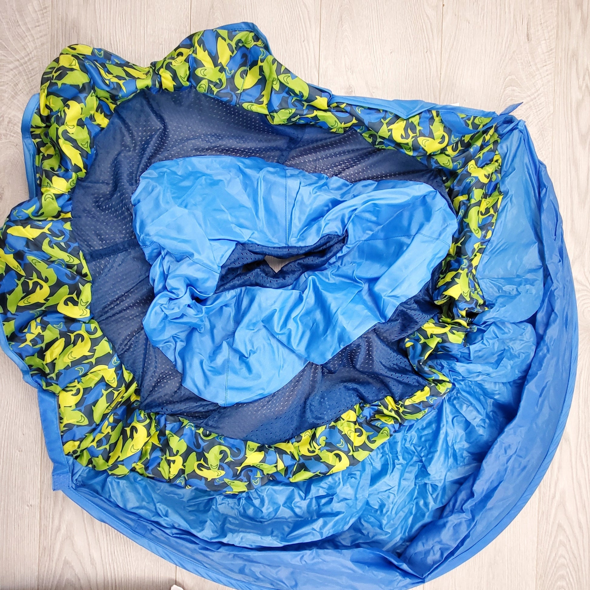 MFTZ1 - Bouée gonflable SwimSchol. Retrait ou livraison sur place uniquement.