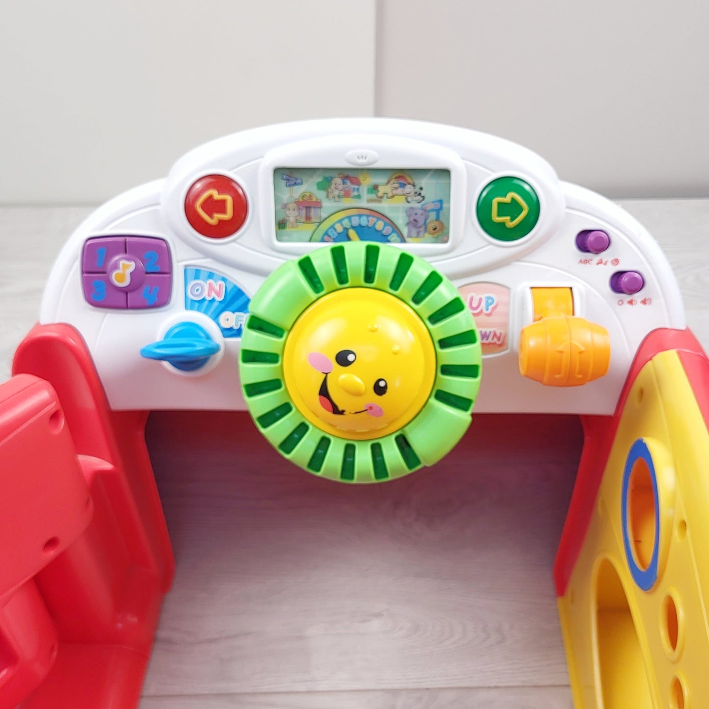 MFTZ1 - Fisher-Price Laugh & Learn Crawl around Car. LOCAL pick up or delivery only