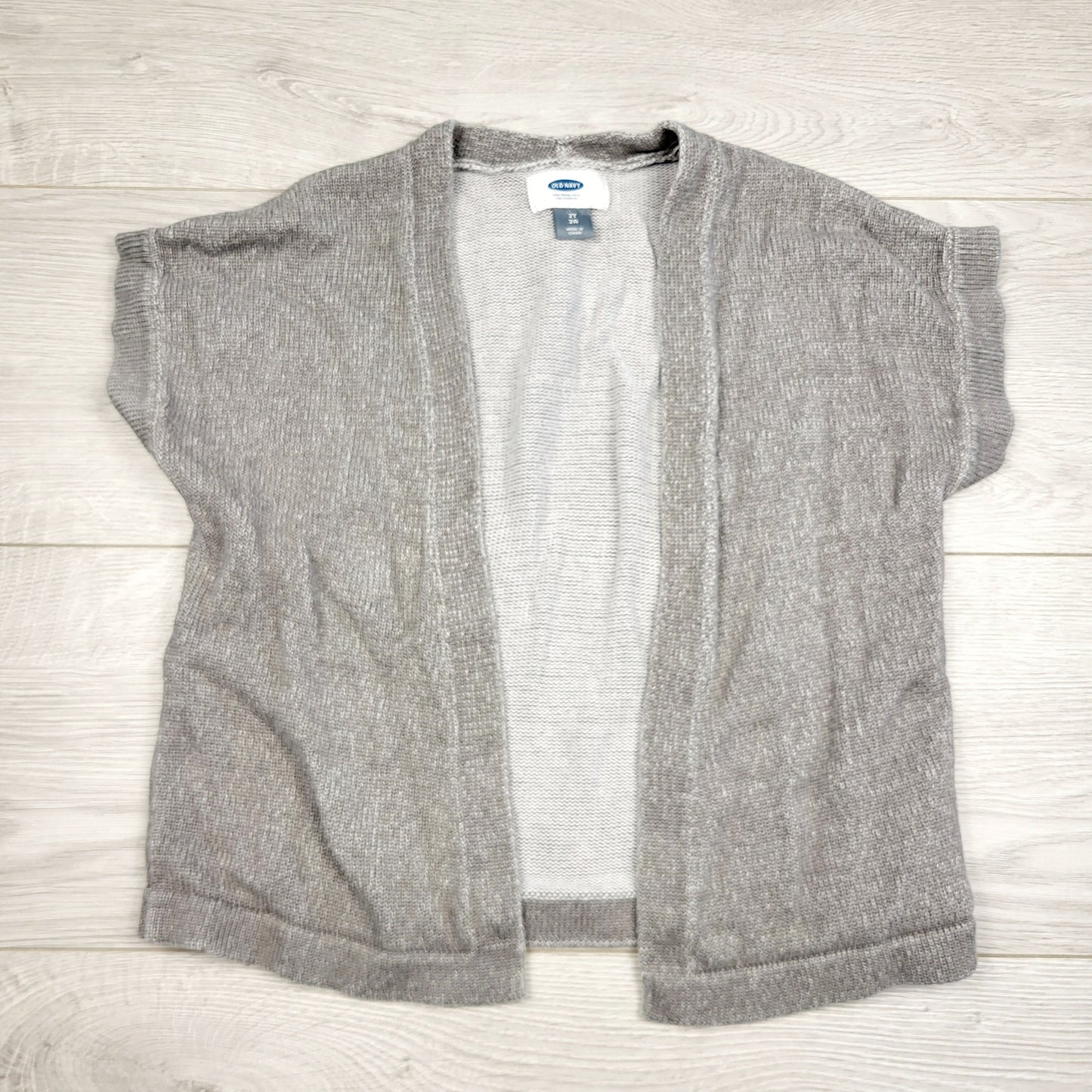 KSAL2 - Pull gris ouvert Old Navy. Taille 2T