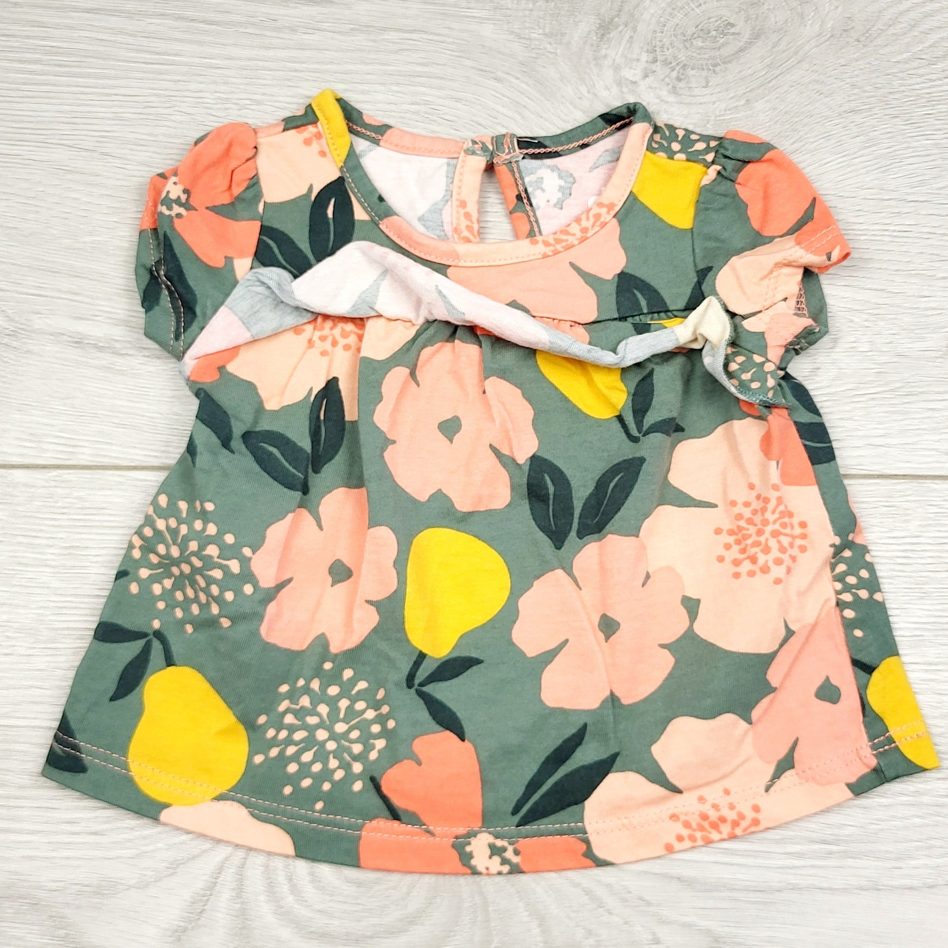 KSAL2 - Haut vert à imprimé floral Child of Mine. Taille nouveau-né.