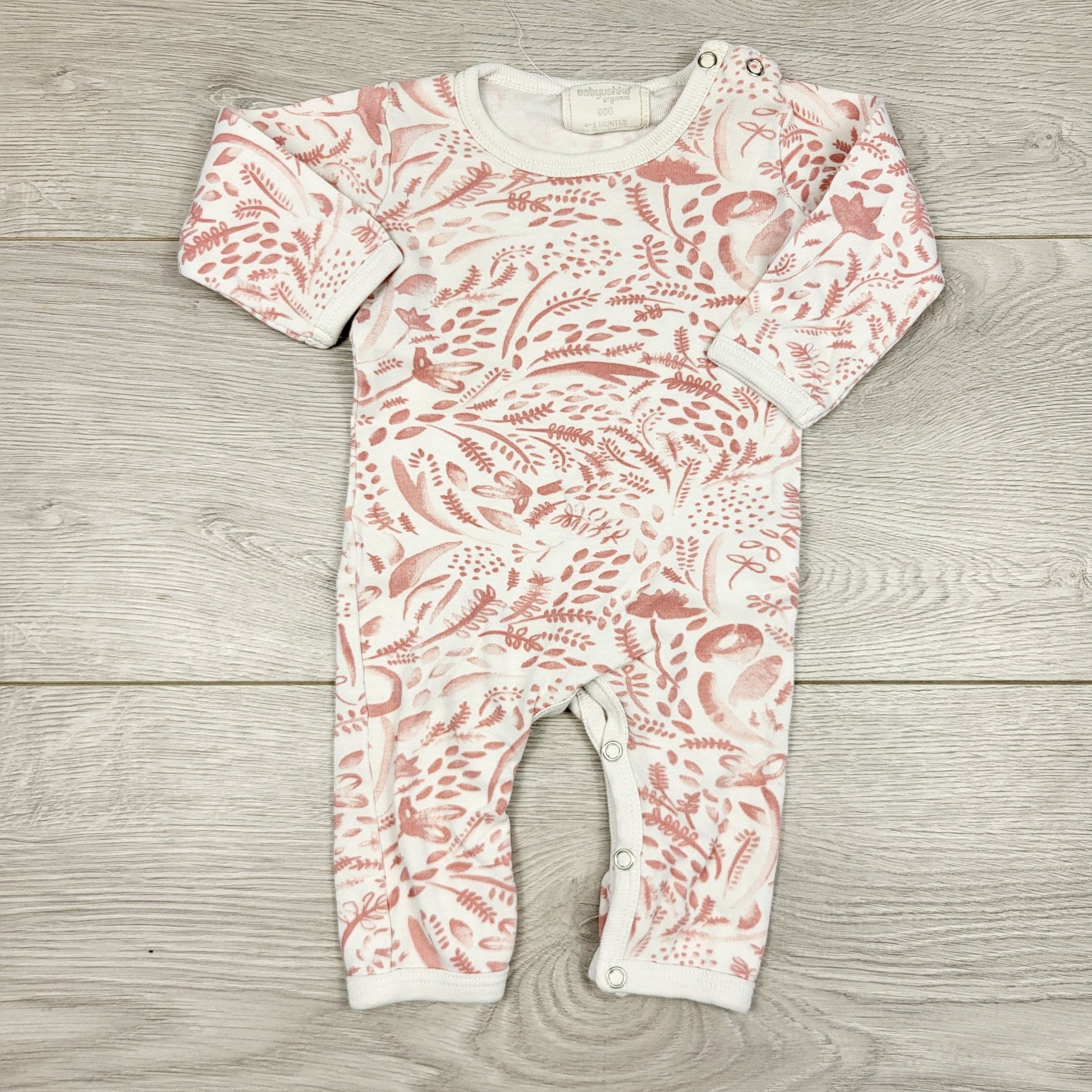 MARK1 - Grenouillère Babyushka Organics en coton à imprimé floral blanc et rose. Taille 0-3 mois