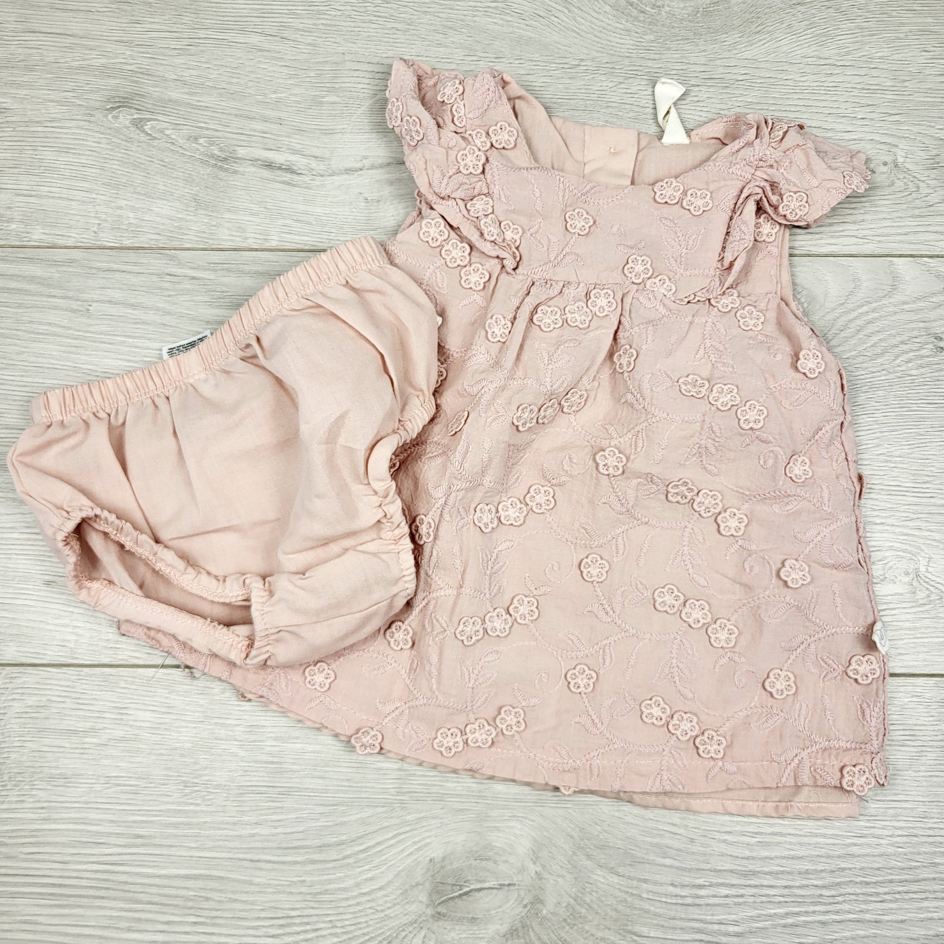 MARK1 - Robe rose douillette avec broderie florale et couvre-couche. Taille 0-3 mois