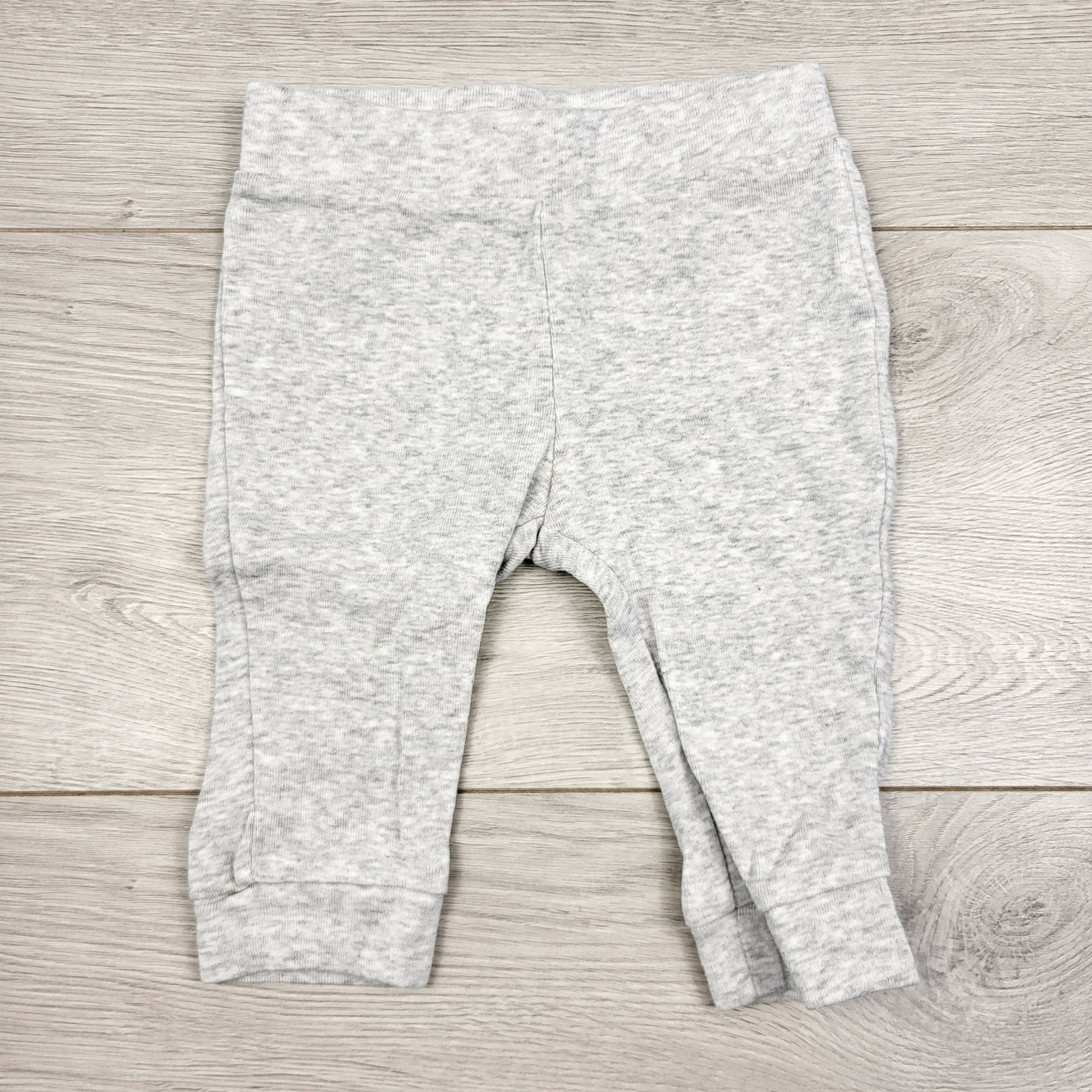 ECRS34 - Pantalon en coton gris Old Navy. Taille 3-6 mois